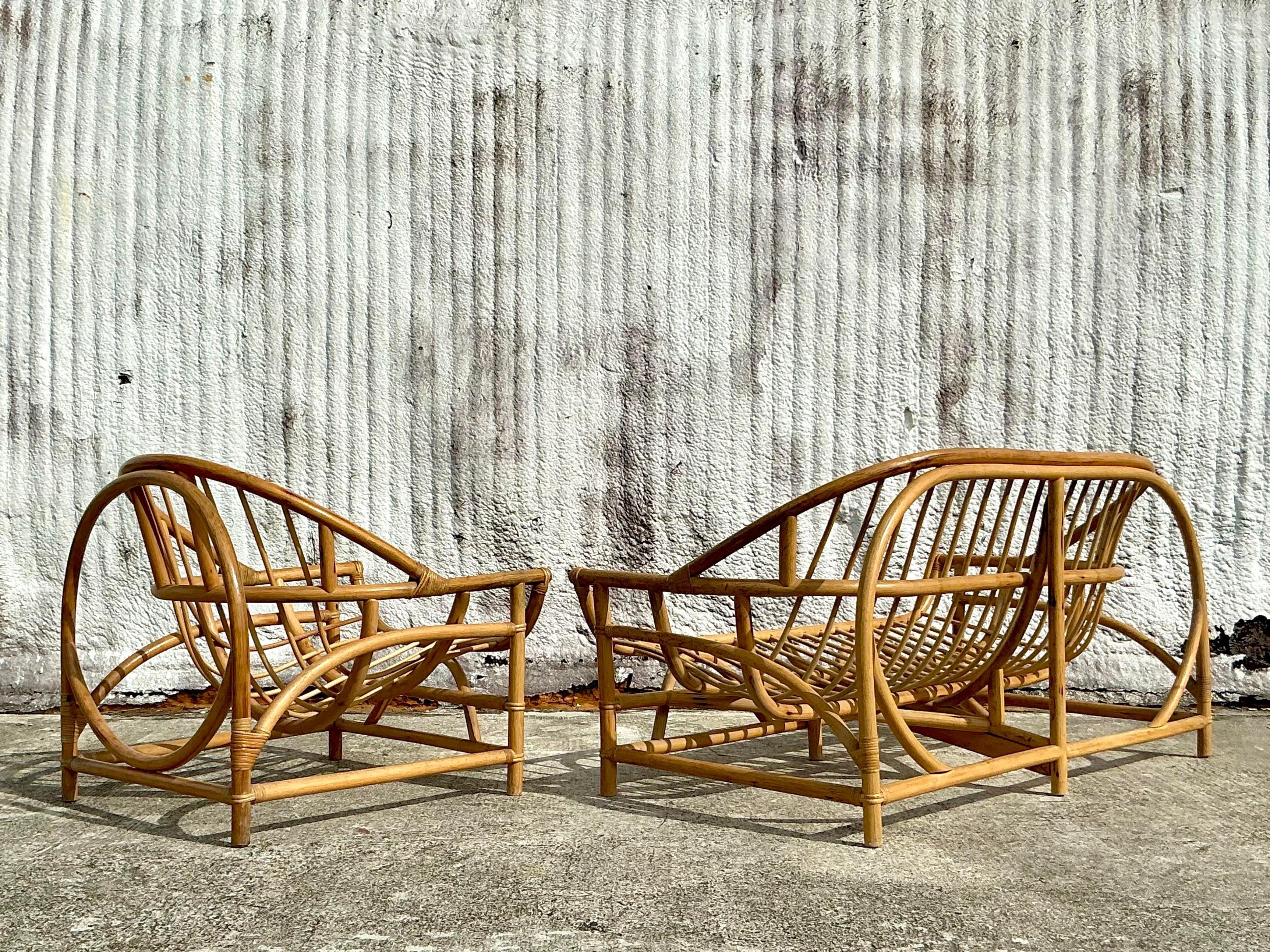 Vintage Coastal Bent Rattan Sofa und Stuhl - 2er Set (20. Jahrhundert) im Angebot