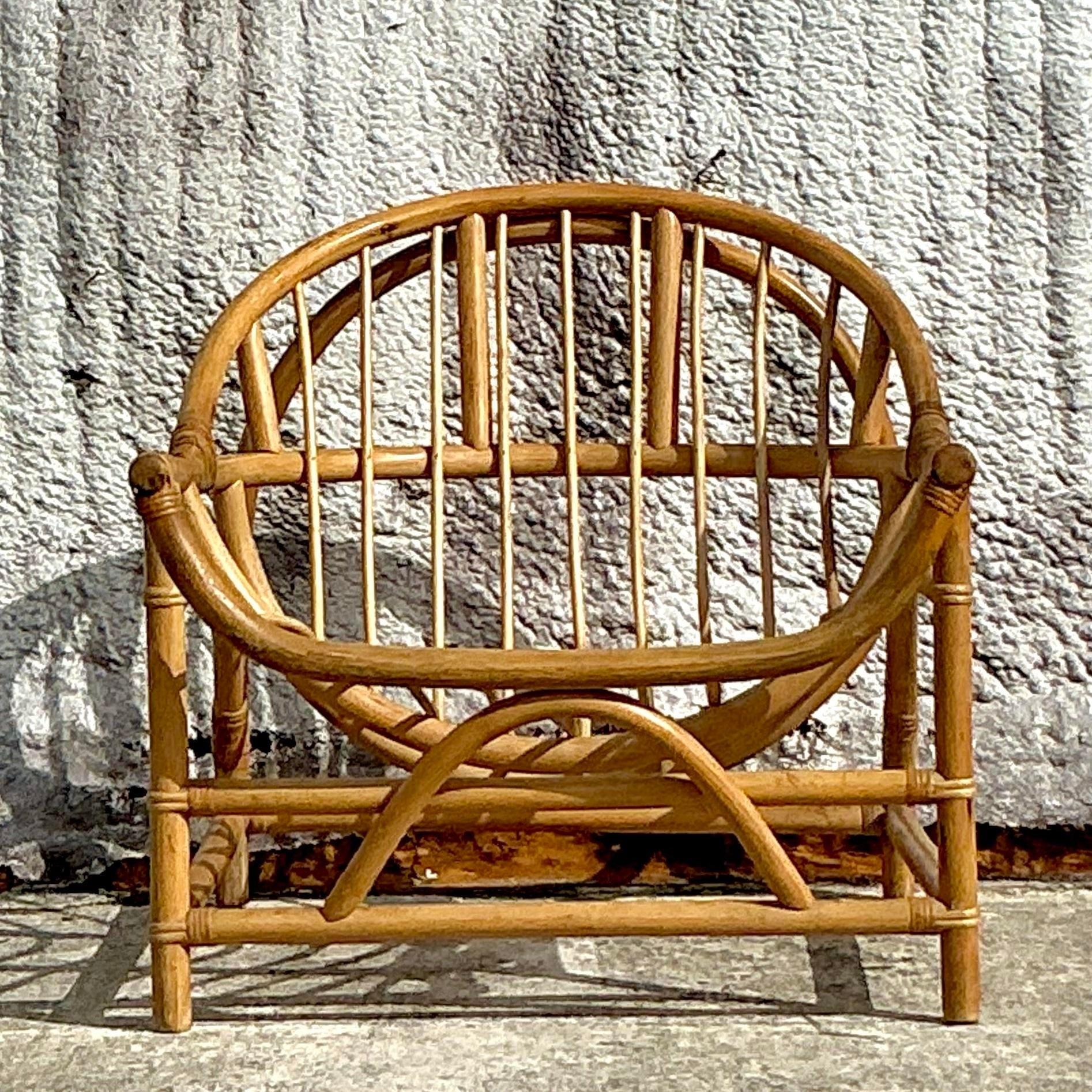 Vintage Coastal Bent Rattan Sofa und Stuhl - 2er Set im Angebot 2