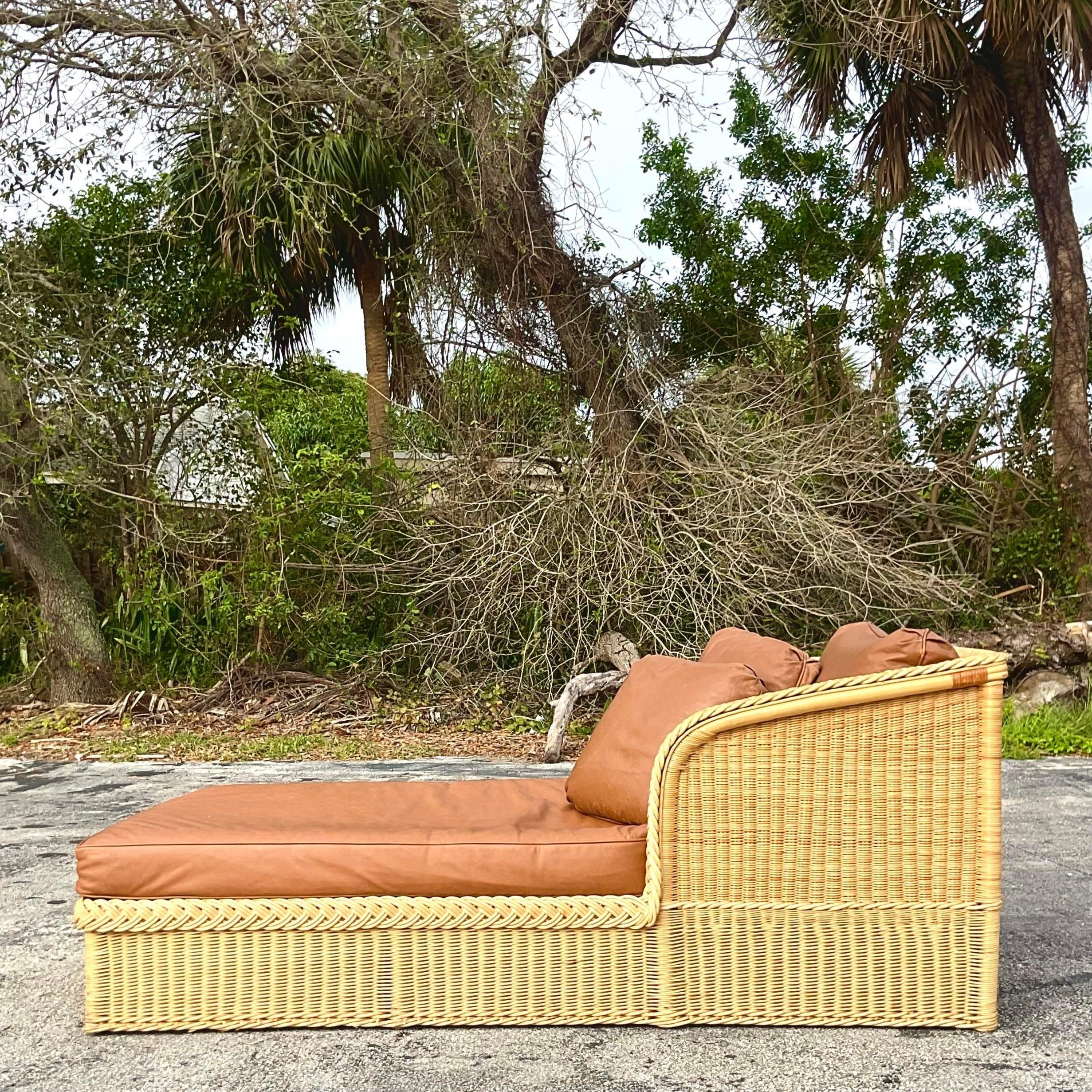 Vintage Coastal Bielecky Brothers Braided Rattan and Leather Chaise Lounge For Sale 1