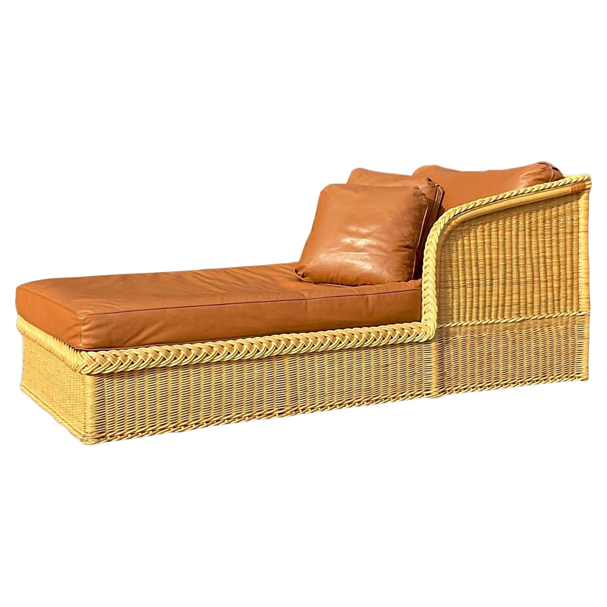 Chaise longue vintage Coastal Bielecky Brothers en rotin tressé et cuir