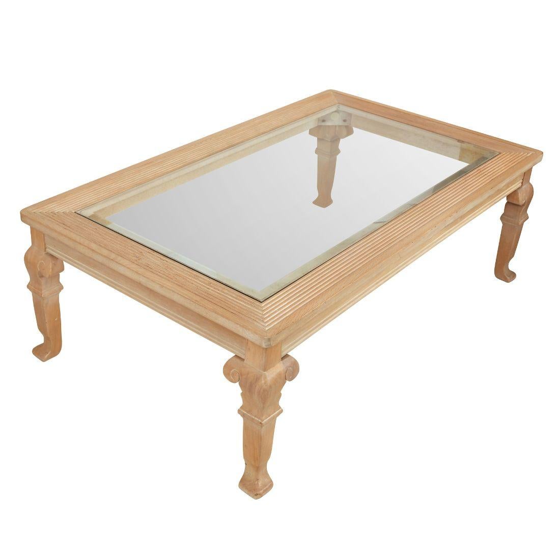 Altro Tavolino vintage in Wood sbiancato con piano in vetro in vendita