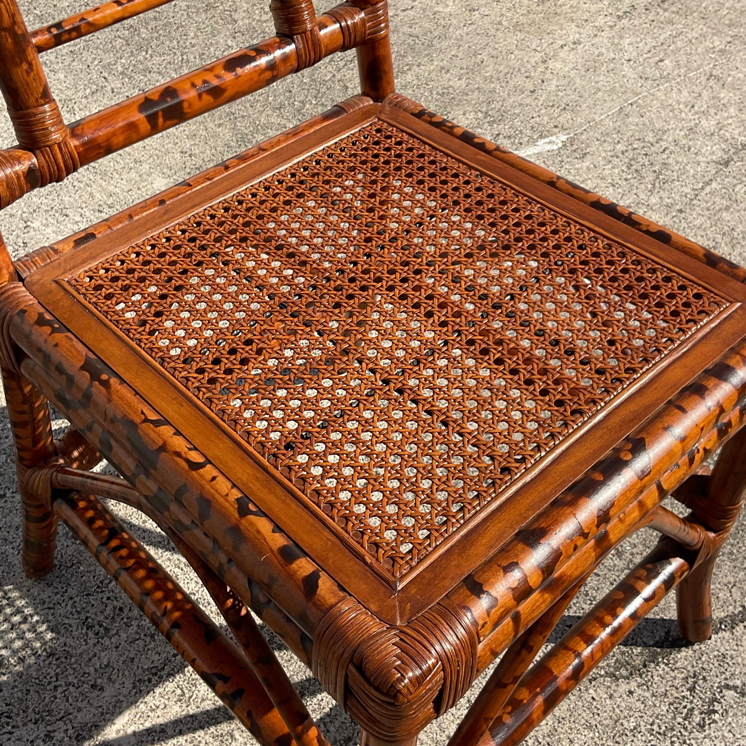 Vintage Coastal Bloomingdale’s Burnt Bamboo Pagoda Chairs - Set of 6 In Good Condition In west palm beach, FL