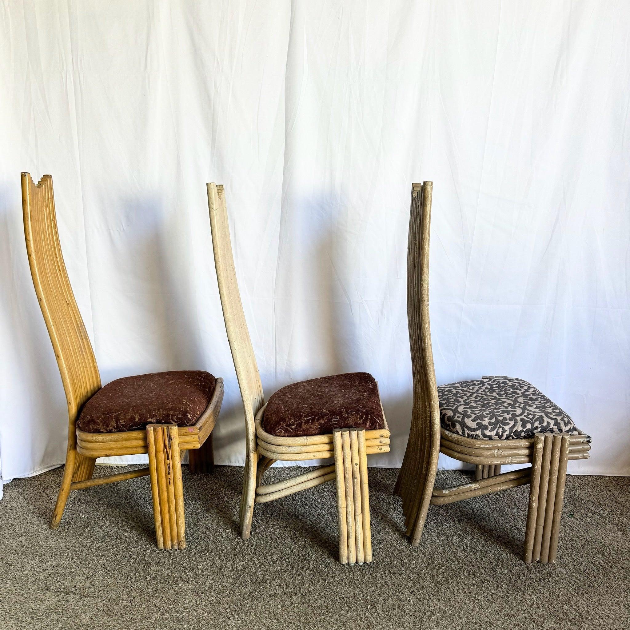 Vintage Coastal Boho Rattan hohe Rückenlehne Esszimmerstühle - Satz von 3 (Ende des 20. Jahrhunderts) im Angebot