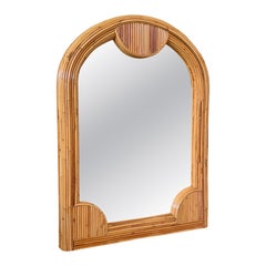 Vintage Coastal Boho Refinished Pencil Reed Rattan Sculptural Arch Wall Mirror (Miroir mural en forme d'arche)