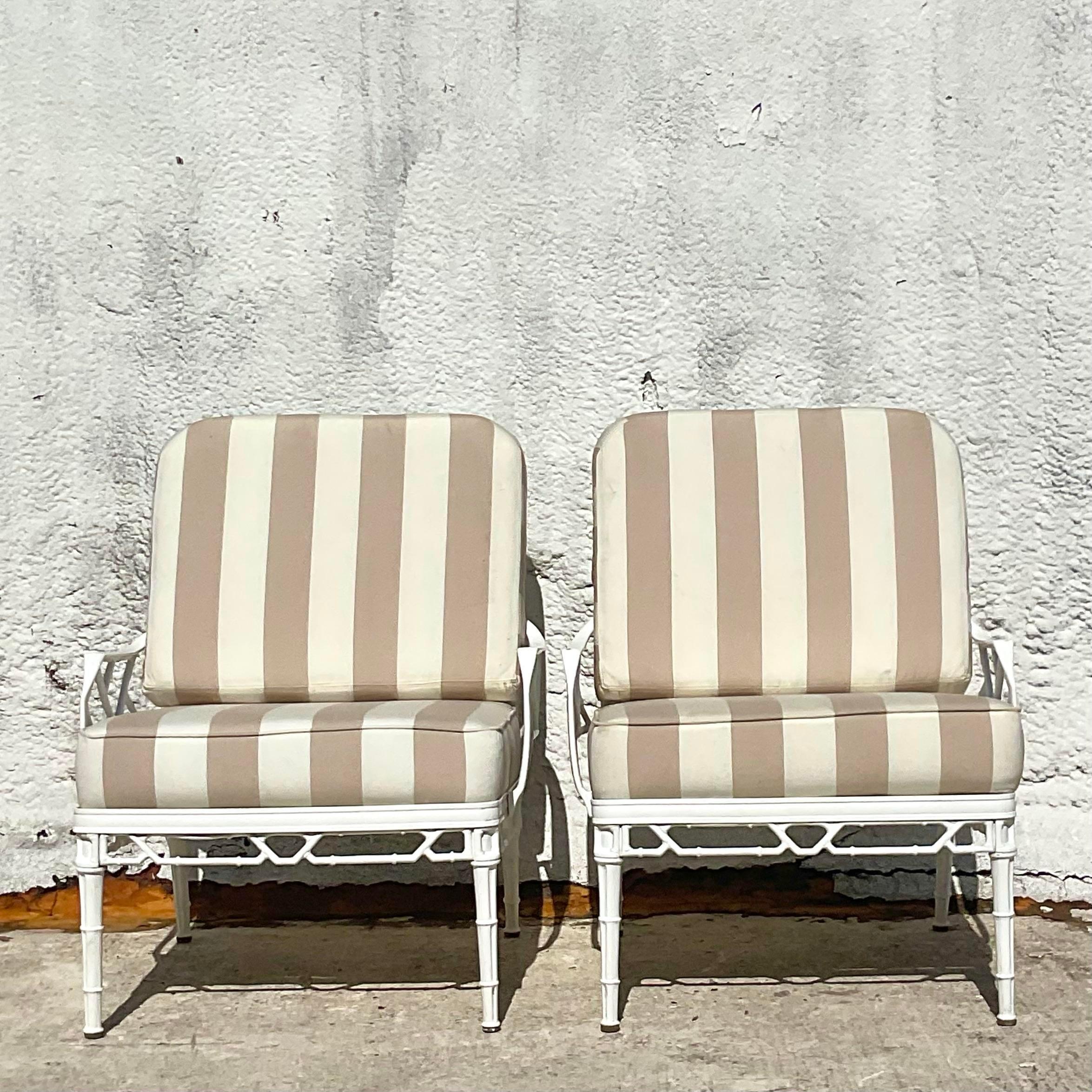 Vintage Coastal Brown Jordan “Calcutta” Lounge Chairs - a Pair In Good Condition In West Palm Beach, FL
