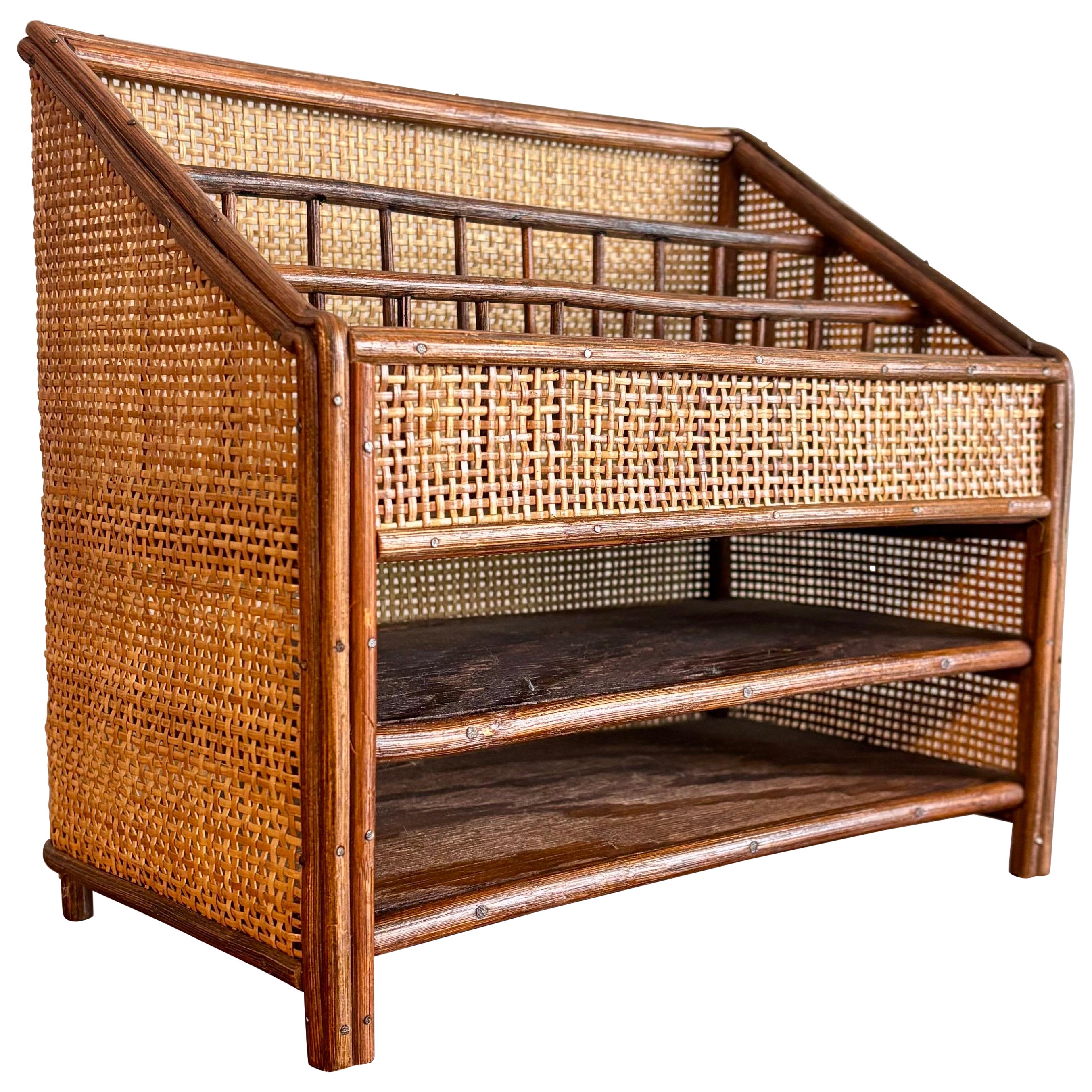 Organizzatore da scrivania vintage in canna e rattan