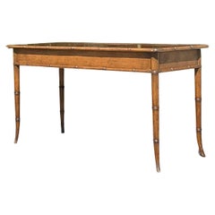 Vintage Coastal geschnitzt Bambus niedrigen Konsolentisch