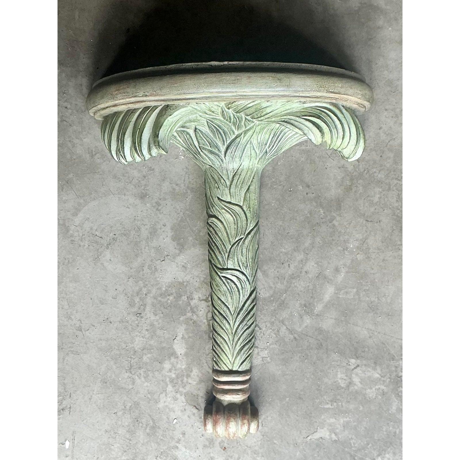 Vintage Coastal geschnitzt Palm Frond Halterung (Rustikal) im Angebot