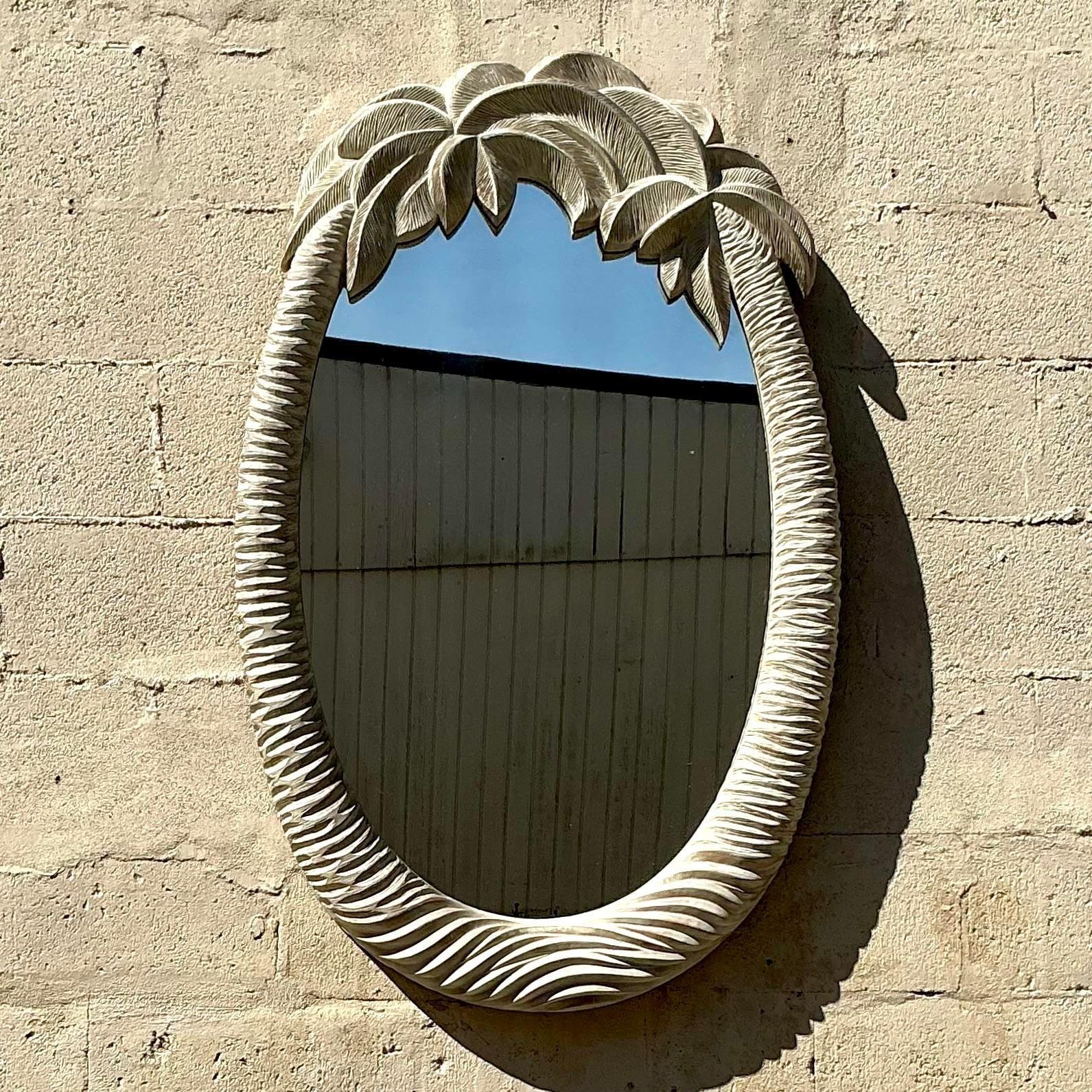 Miroir vintage en forme de palmier sculpté Bon état - En vente à west palm beach, FL