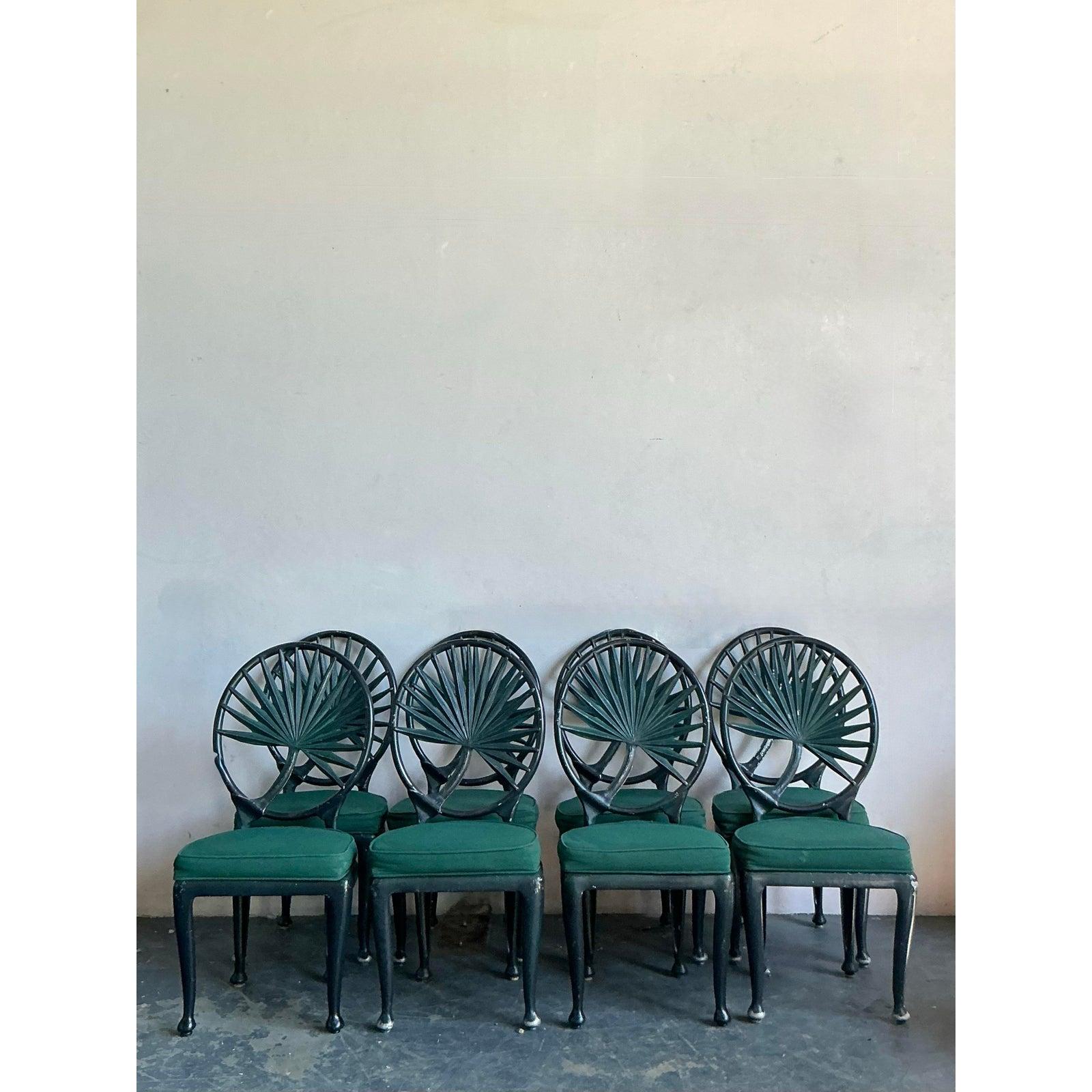 Sedia da pranzo a forma di fronda di palma in alluminio fuso vintage - set da 8 in vendita 5