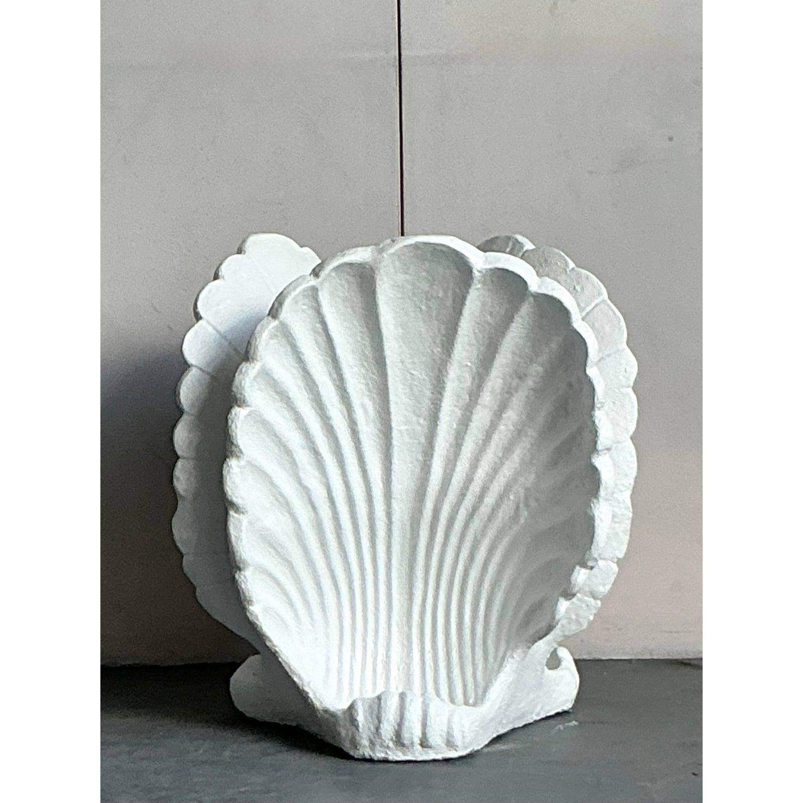 Vintage Coastal Cast Concrete Clam Shell Dining Table Pedestal im Zustand „Gut“ im Angebot in West Palm Beach, FL