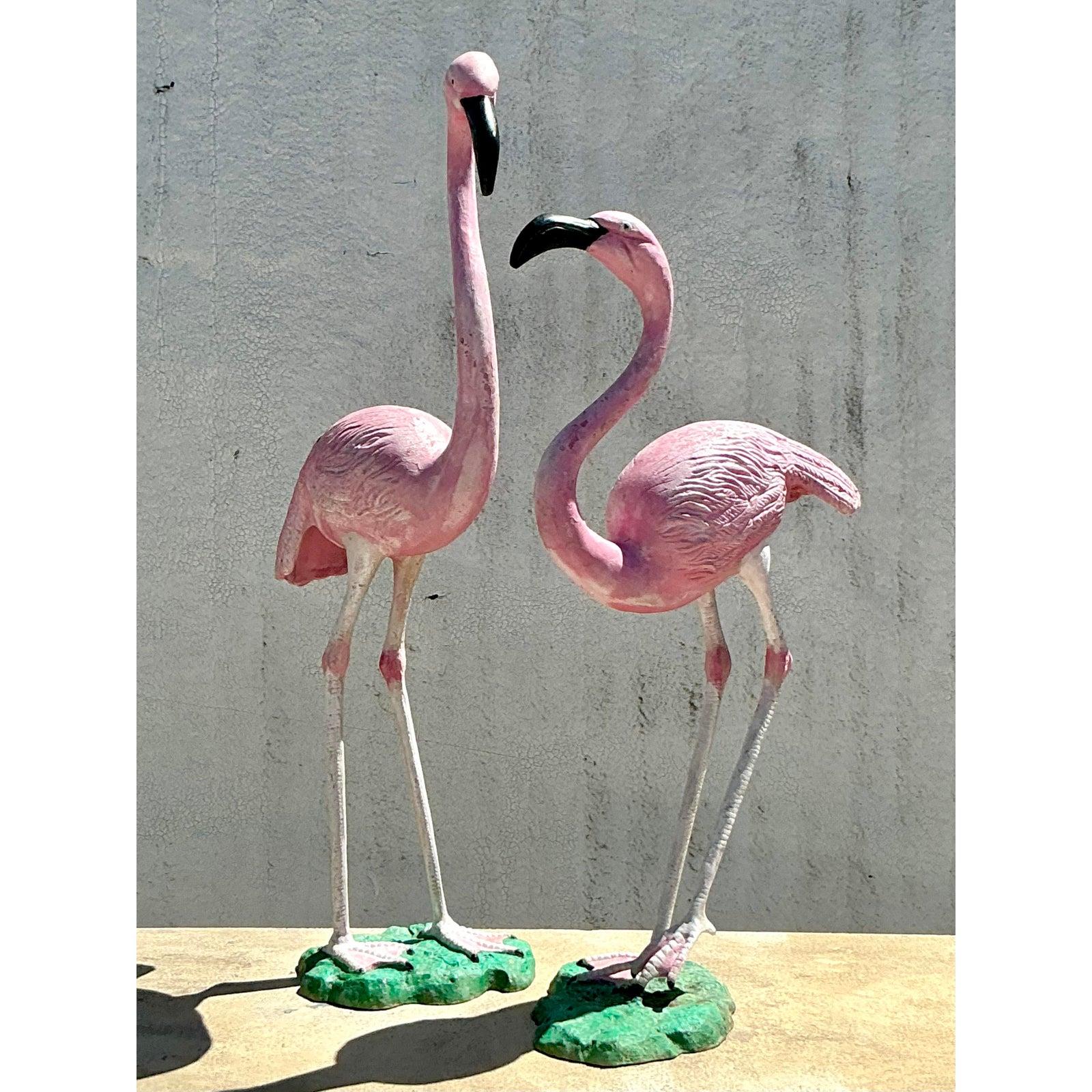 Paire de flamants roses en fonte d'origine côtière en vente 2