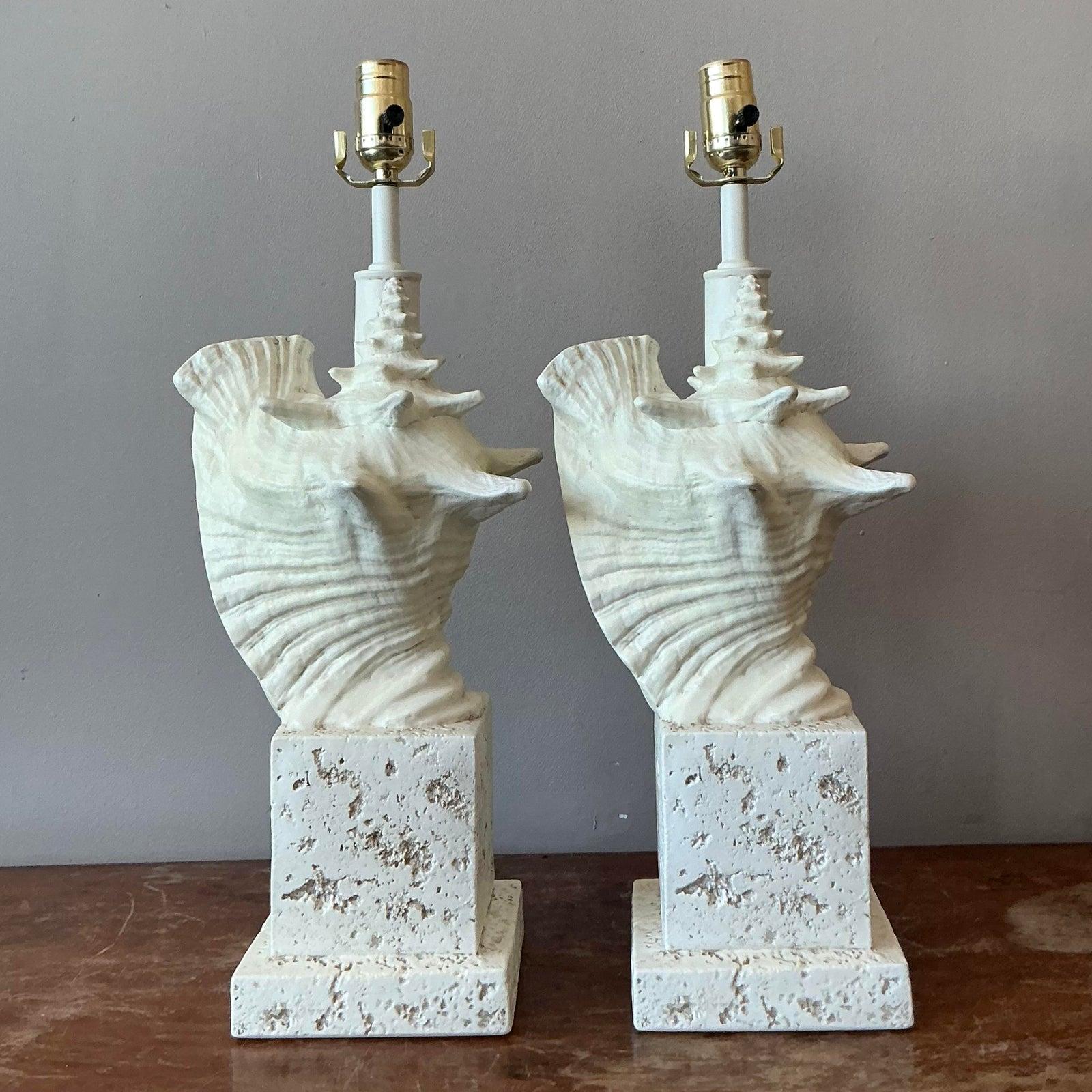 Vintage Coastal Cast Plaster Conch Shell Lamp - A Pair For Sale 3