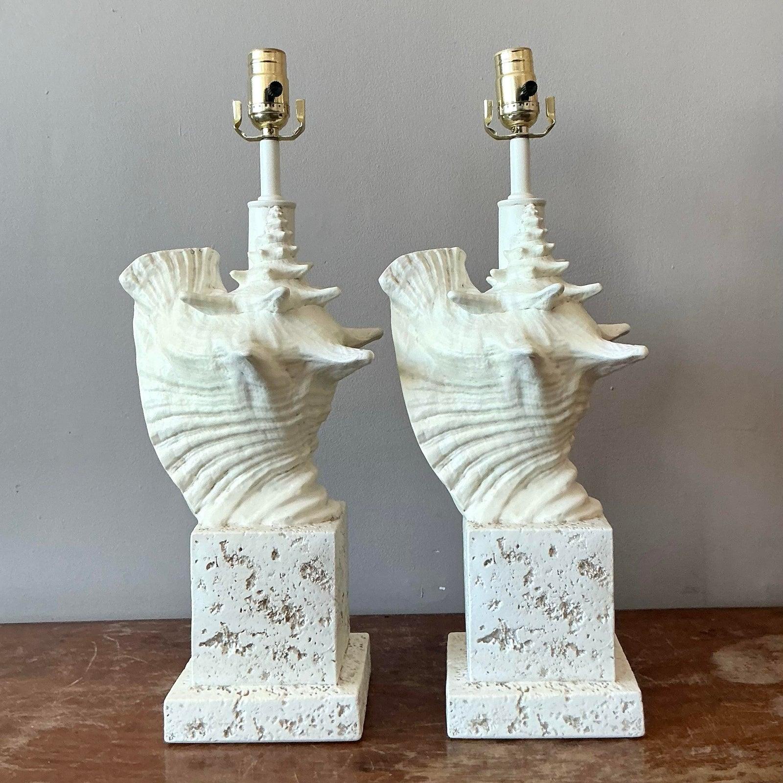 Vintage Coastal Cast Plaster Conch Shell Lamp - A Pair In Good Condition For Sale In West Palm Beach, FL
