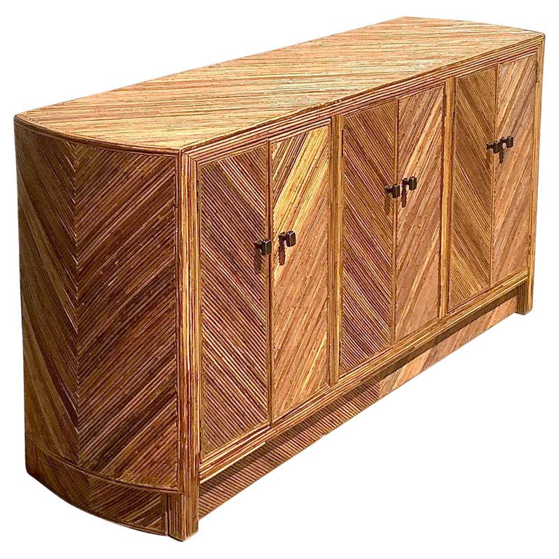 Vintage Coastal Pencil Reed Etagere For Sale at 1stDibs