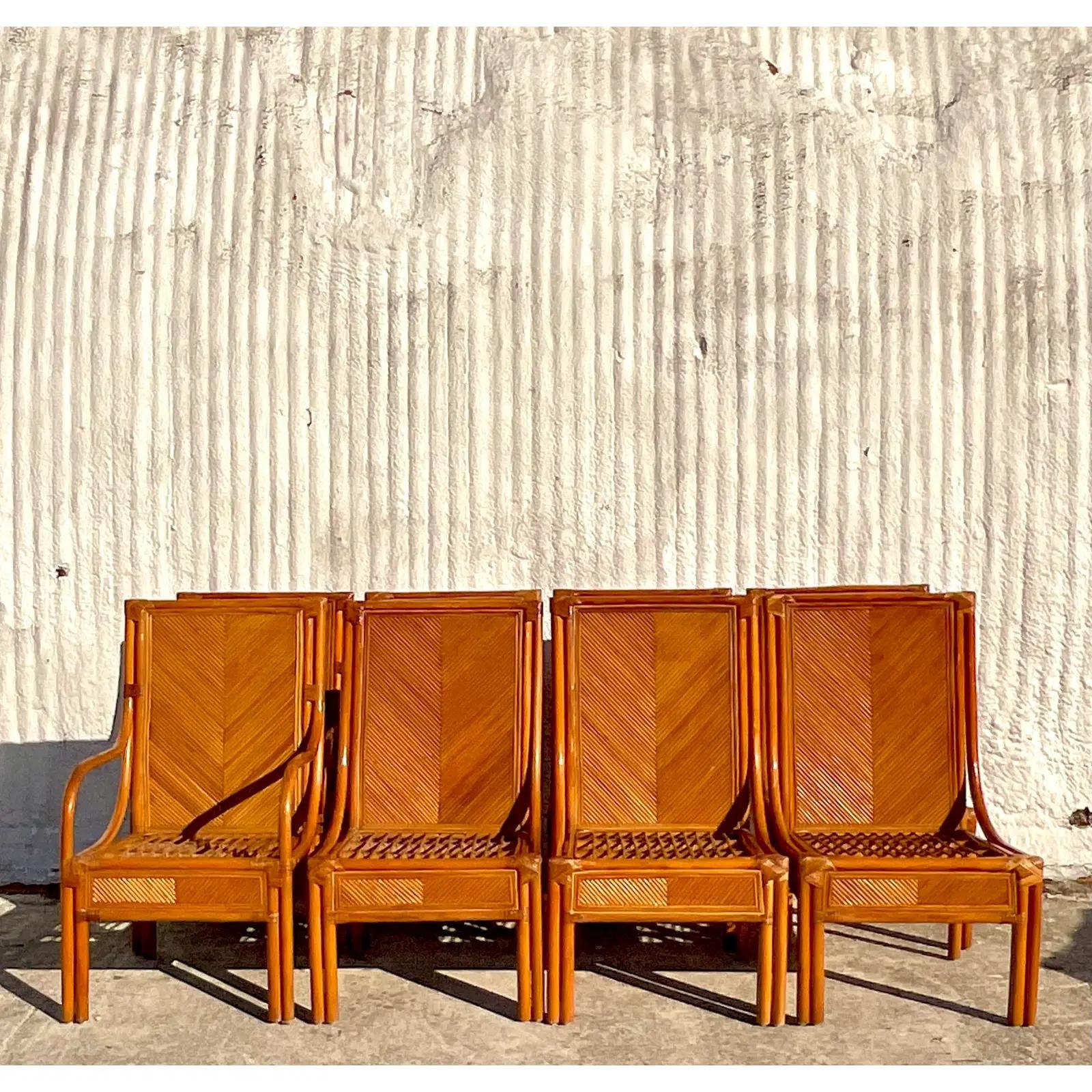 Chaises de salle à manger vintage côtières à chevrons en roseau crayon - Lot de 8 en vente 4