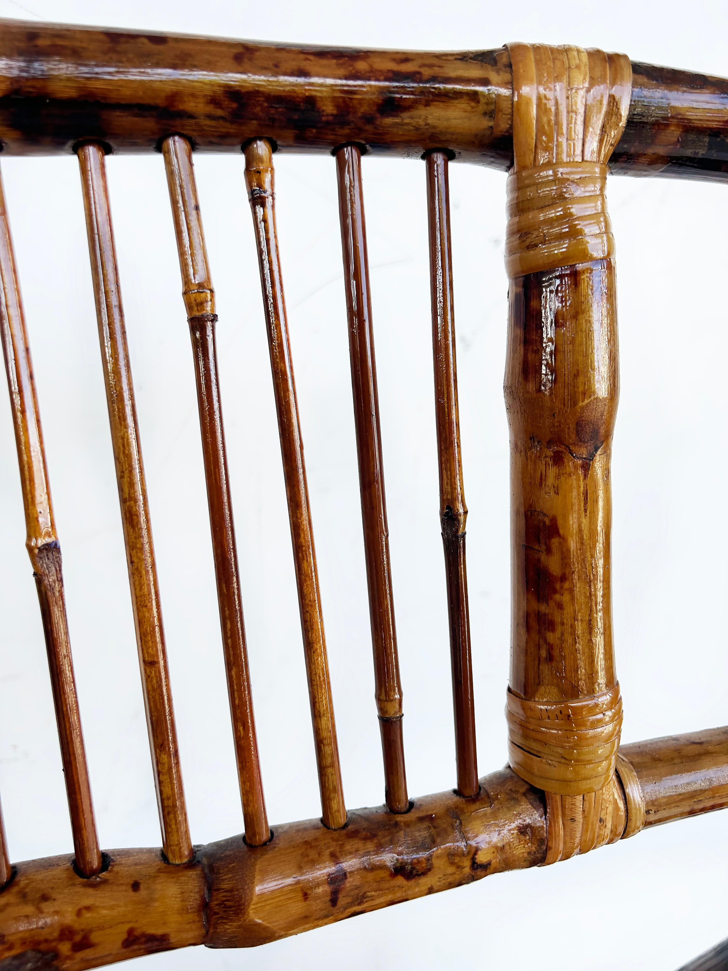 Vintage Coastal Chic Rattan, Reed Folding Bench, Rich Patina, Well-constructed 4