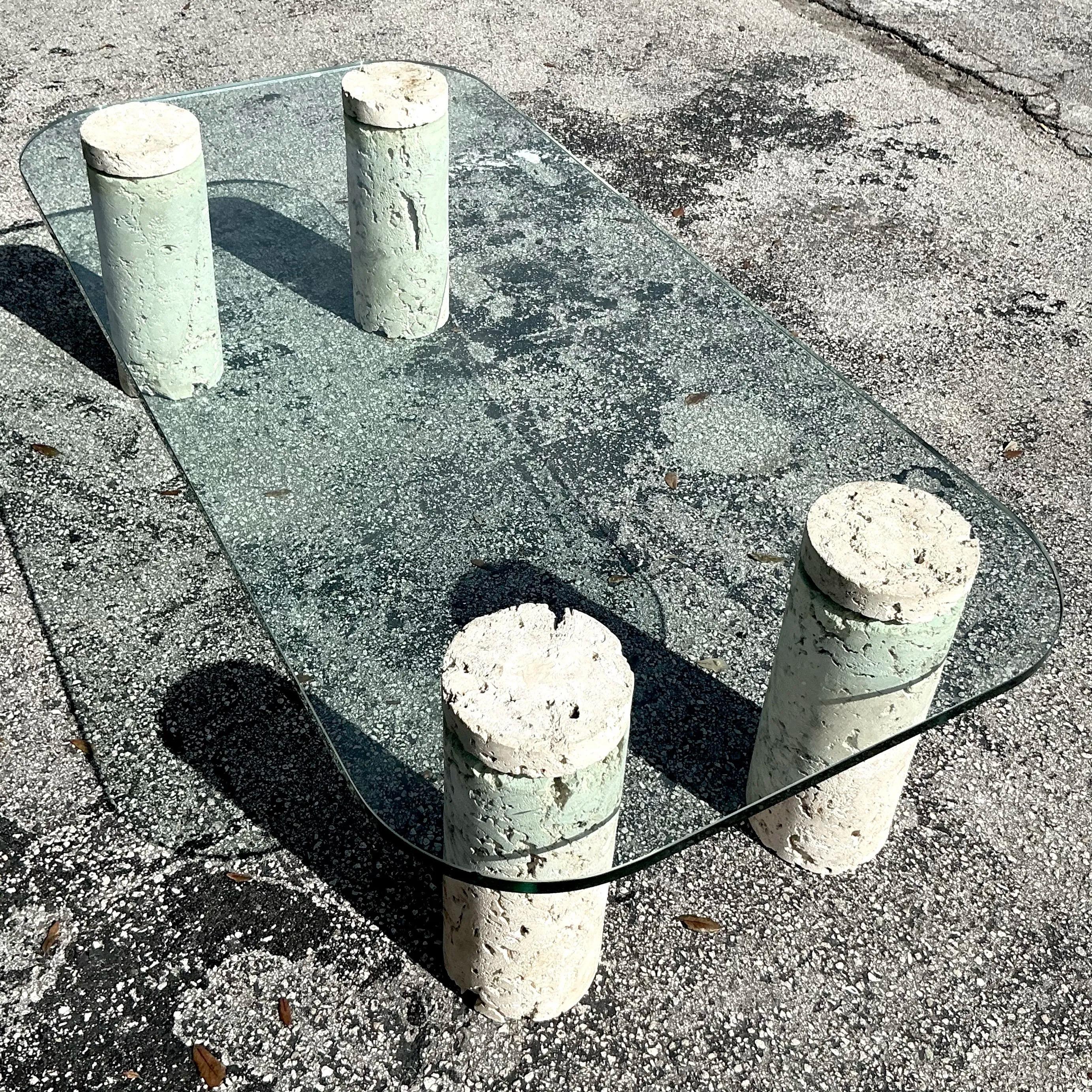 Pierre Table basse cylindrique Coastal Coquina vintage en vente