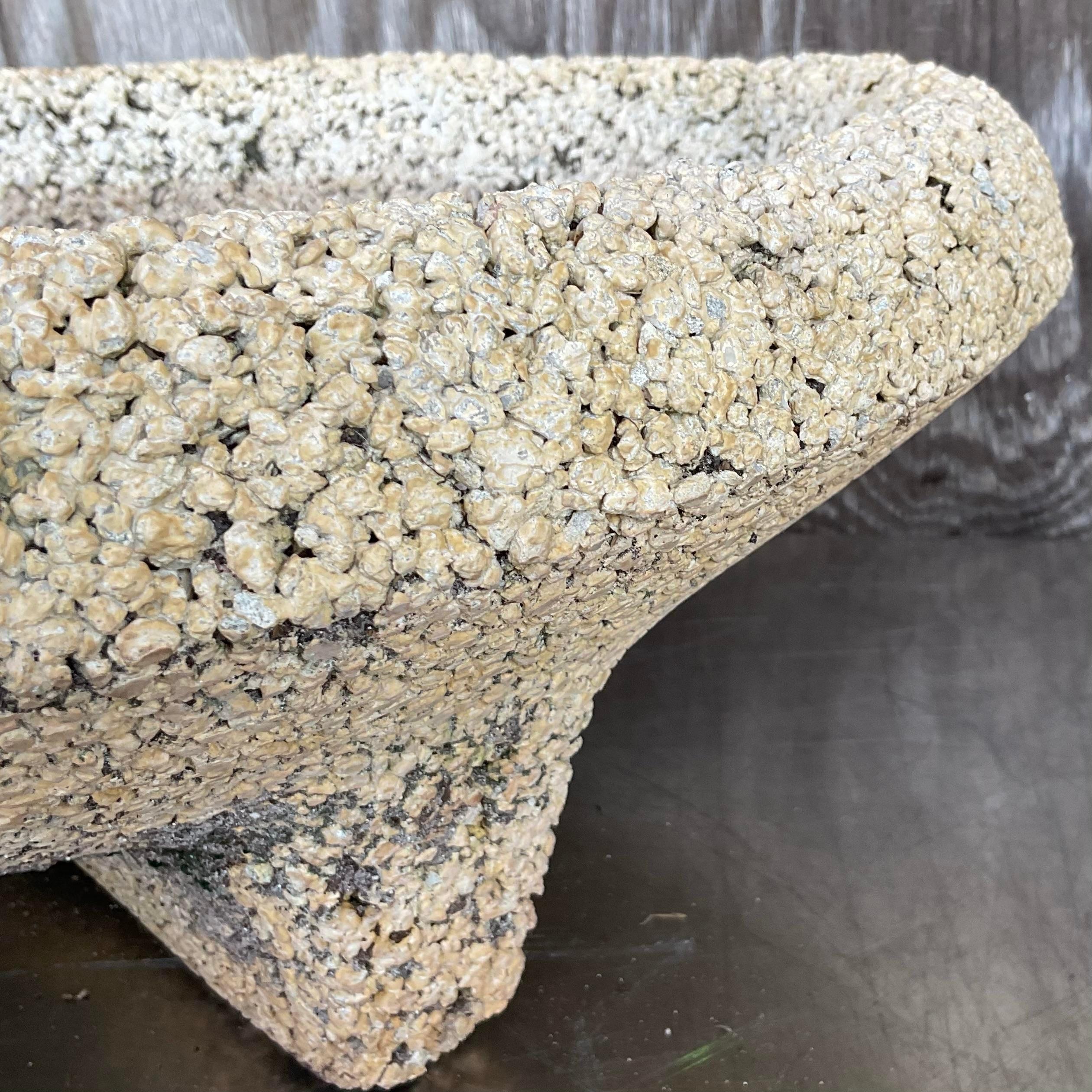 Vintage Coastal Crushed Stone Low Planters - a Pair In Good Condition For Sale In West Palm Beach, FL