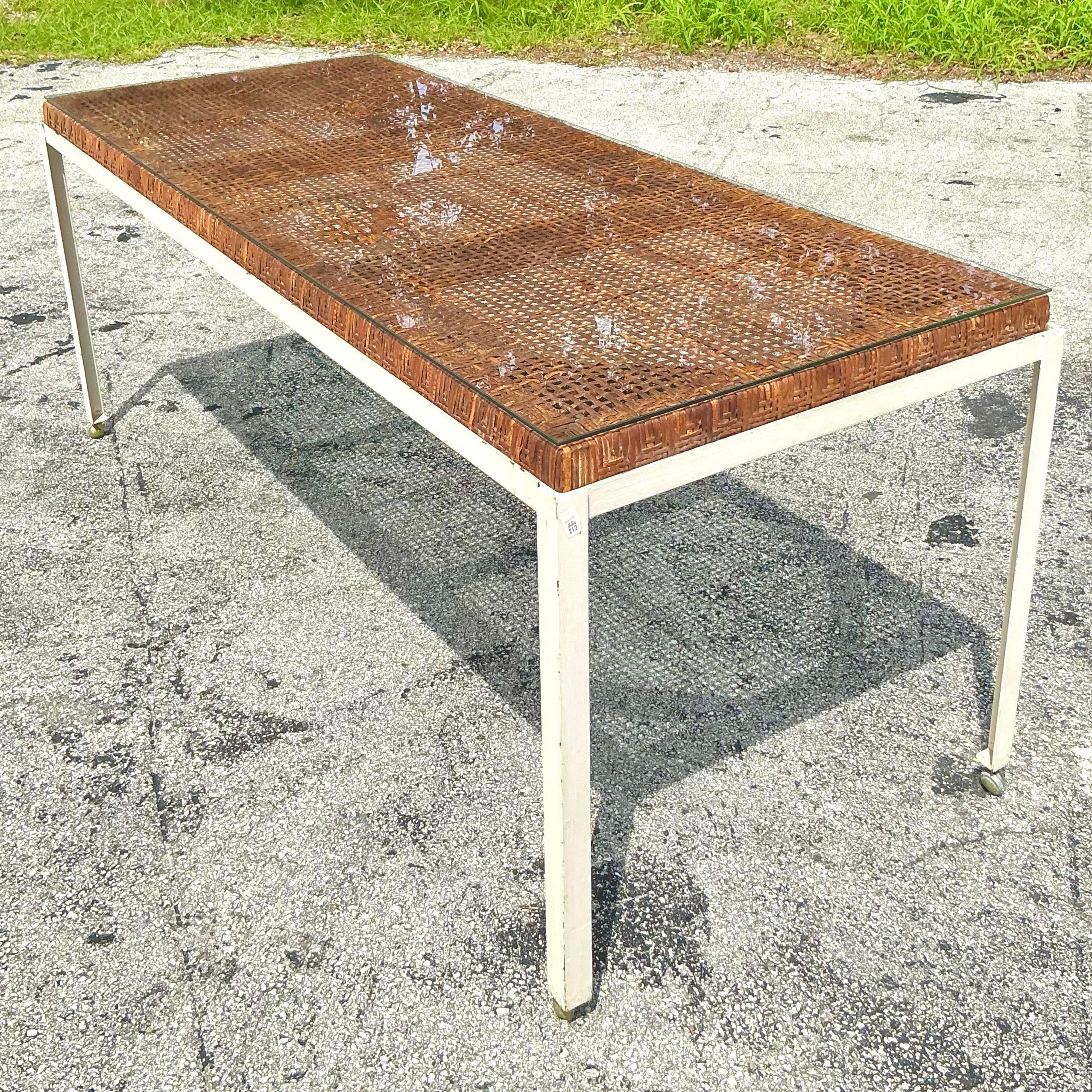 Métal Table de salle à manger vintage Coastal Danny Ho Fong pour Trop-Cal en vente