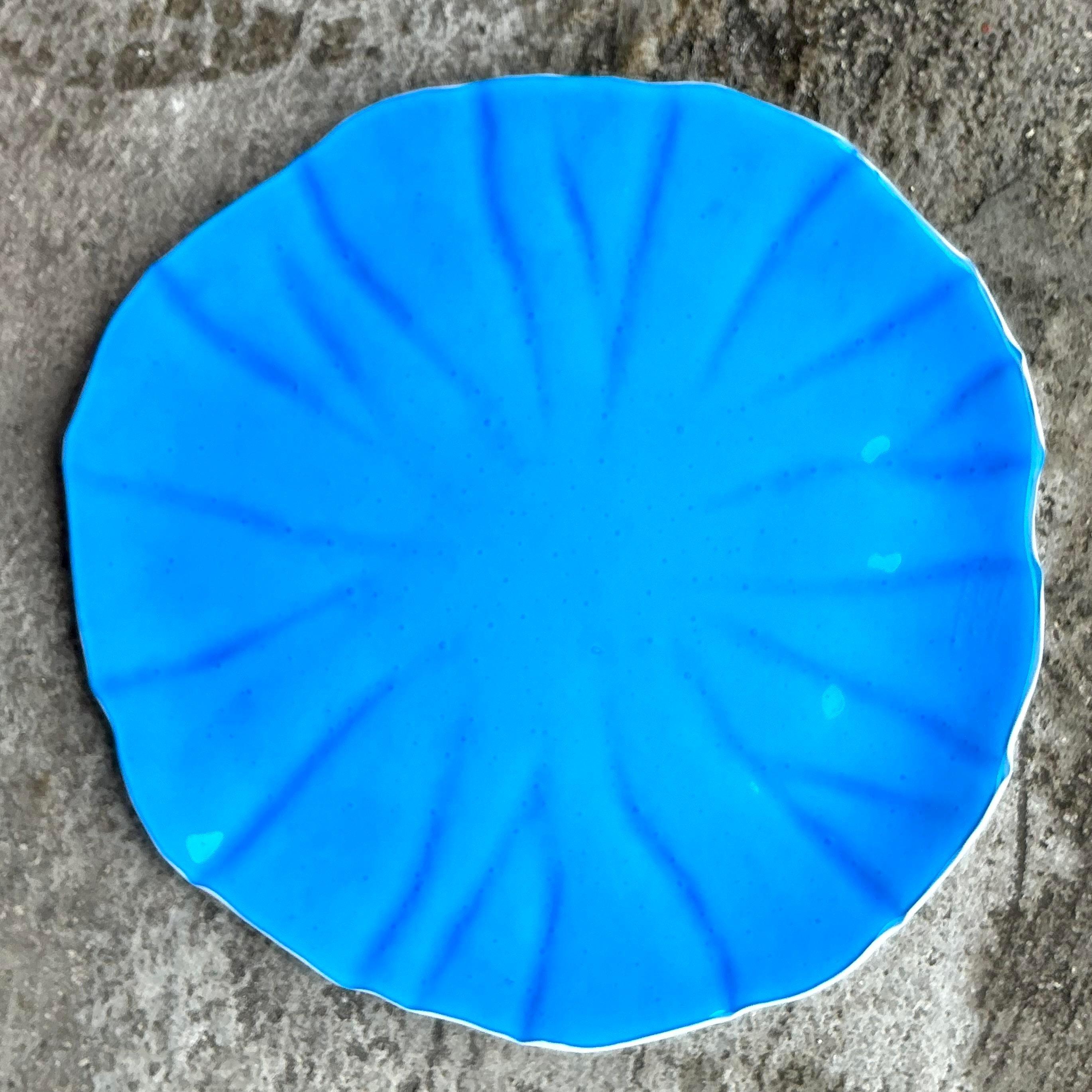 Bandeja de cristal Vintage Coastal Azul Eléctrico en venta 2