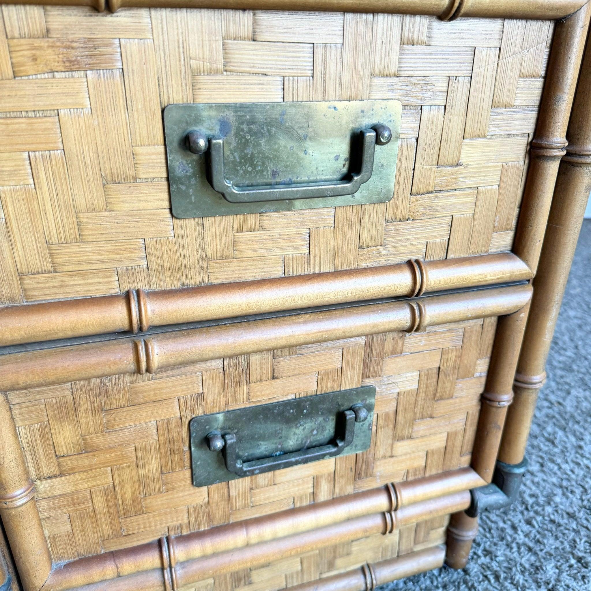 Vintage Coastal Faux Bamboo Herringbone Wicker Glass Top Campaign Desk w/ Accent In Good Condition For Sale In Delray Beach, FL