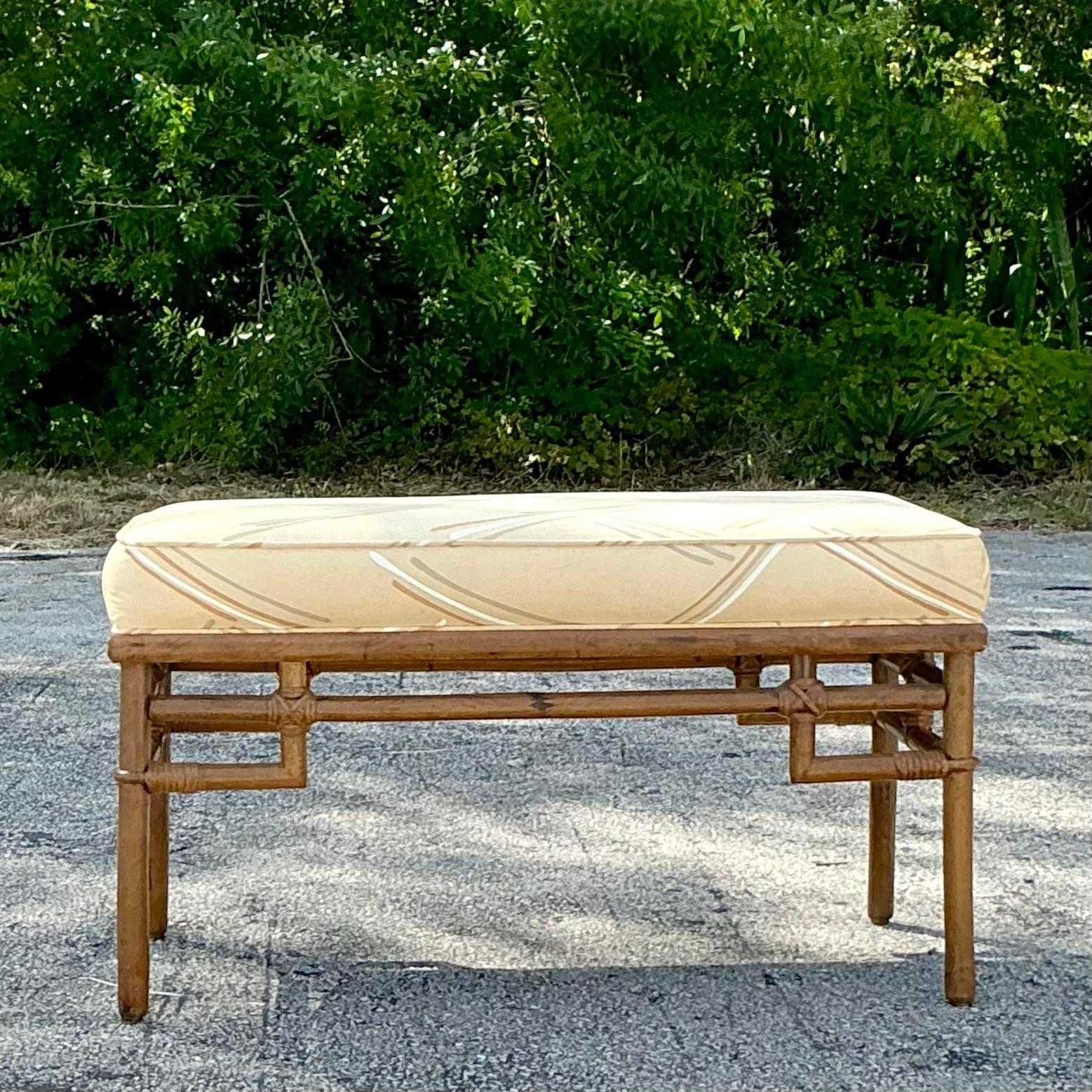 Tissu d'ameublement Banc vintage côtier en rotin Ficks Reed en vente