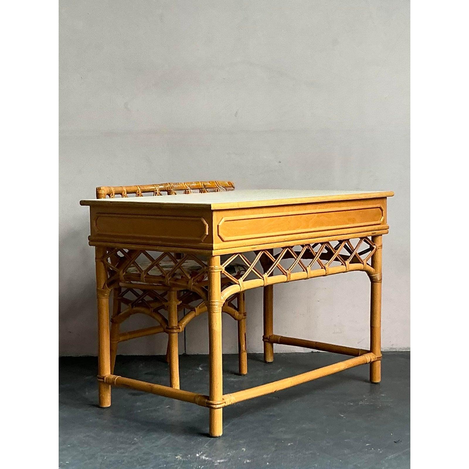 Vintage Coastal Ficks Reed Rattan-Schreibtisch und Stuhl im Angebot 2