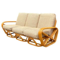 Vintage Coastal Vierstrangiges gebogenes Rattan-Sofa im Vintage-Stil nach Frankl