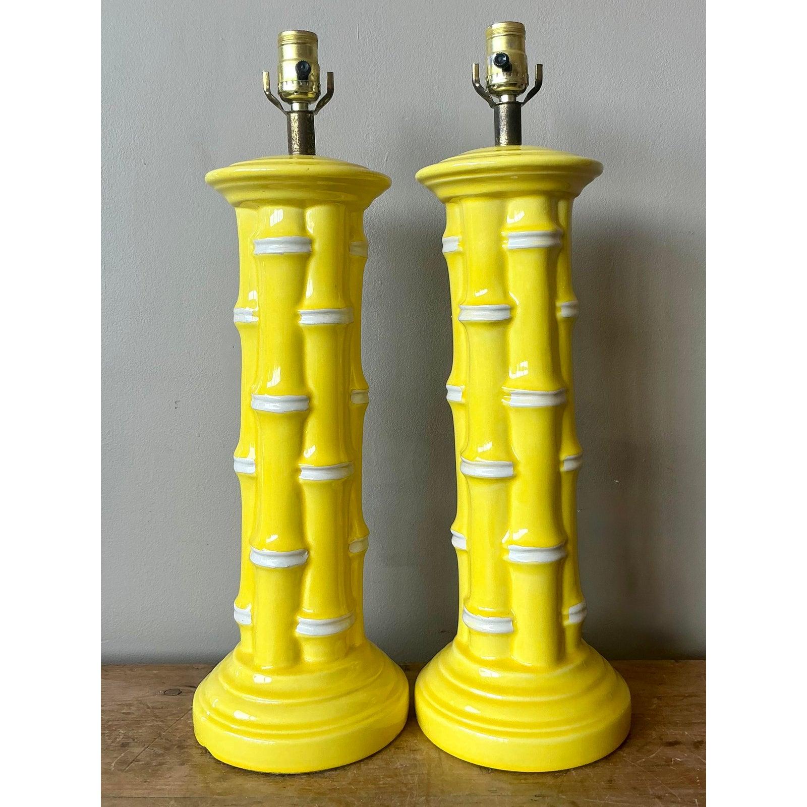 Lámparas de bambú de cerámica esmaltada costera vintage - Un par Latón en venta