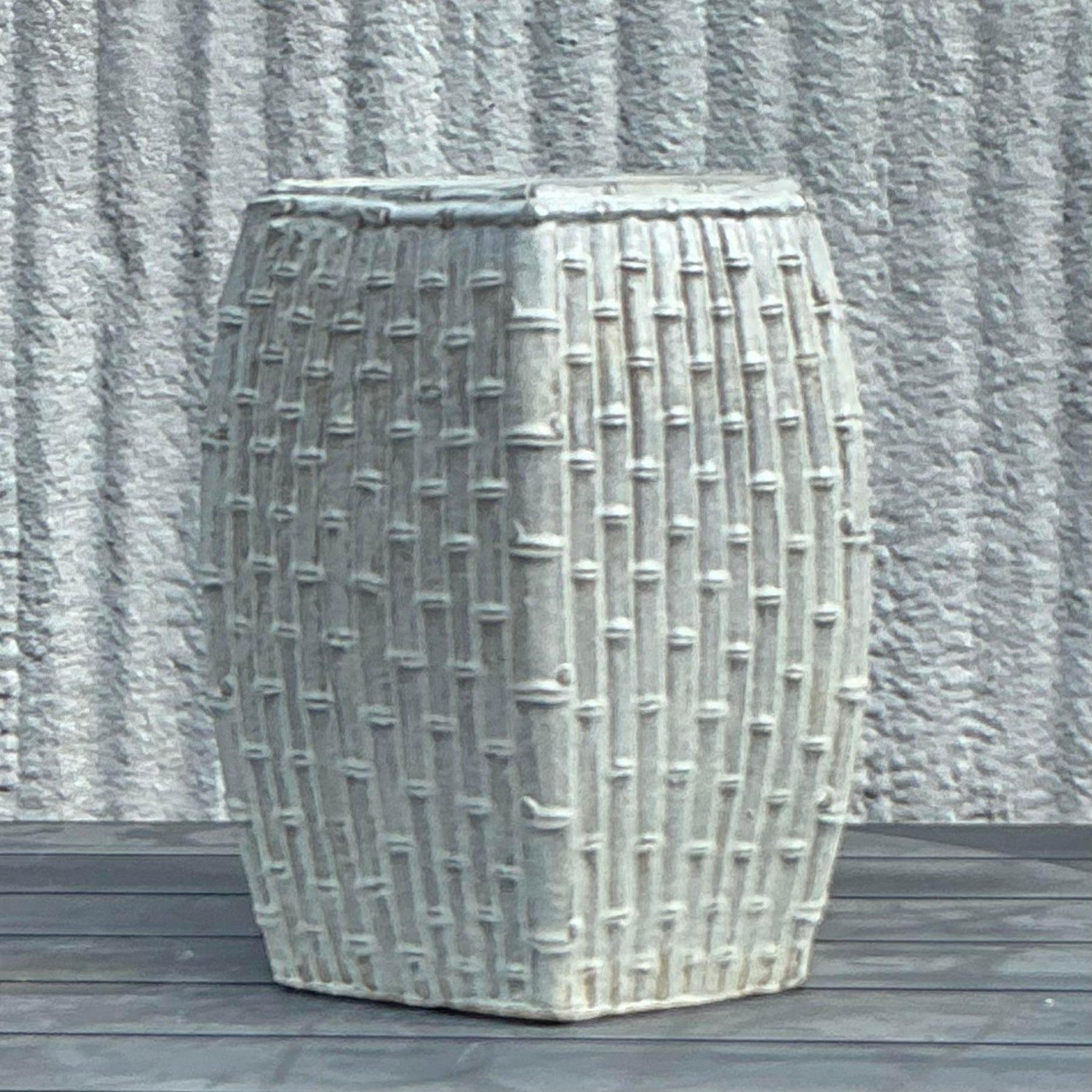 Tabouret bas vintage en céramique bambou émaillée de la côte Bon état - En vente à West Palm Beach, FL
