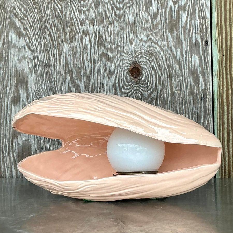 Vintage Coastal glasierte Keramik Muschel Lampe 1