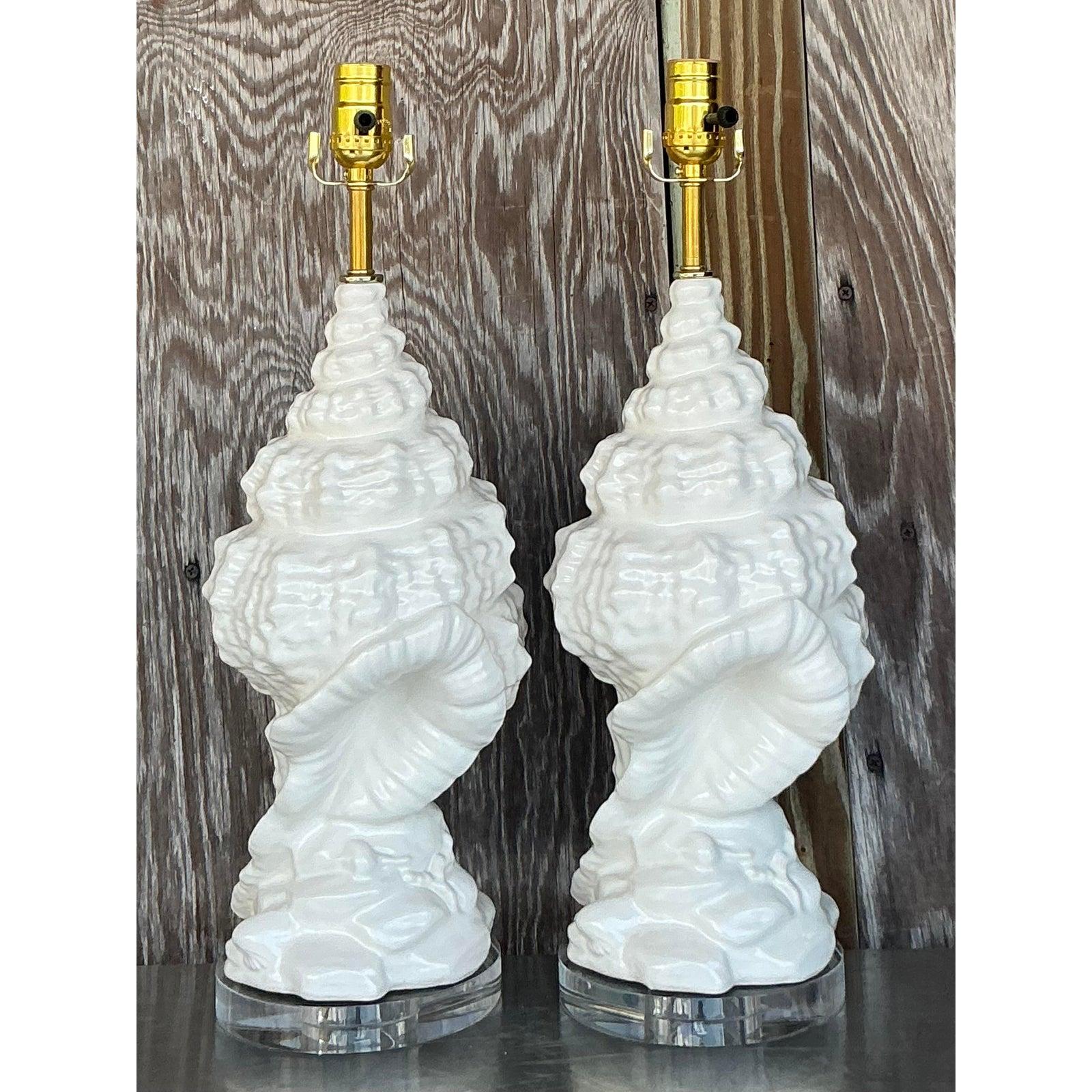 Vintage Coastal Glazed Ceramic Conch Lamps - a Pair In Good Condition For Sale In west palm beach, FL