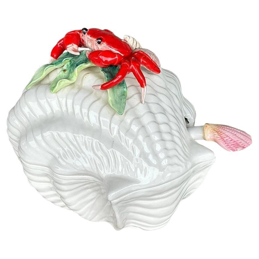 Coastal glasierte Keramik-Crab-Terrine im Vintage-Stil