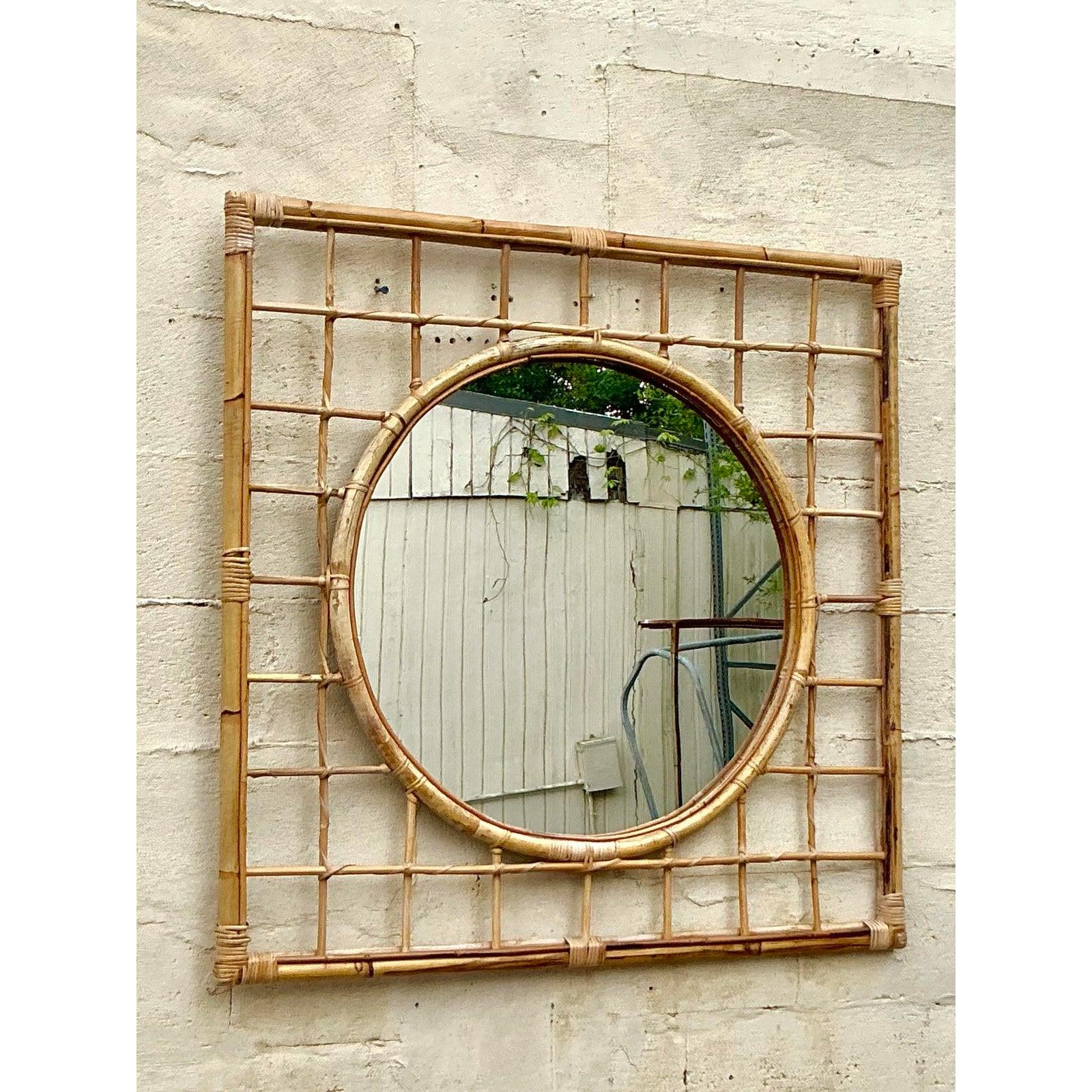 20ième siècle Vieux miroir côtier en rotin en vente