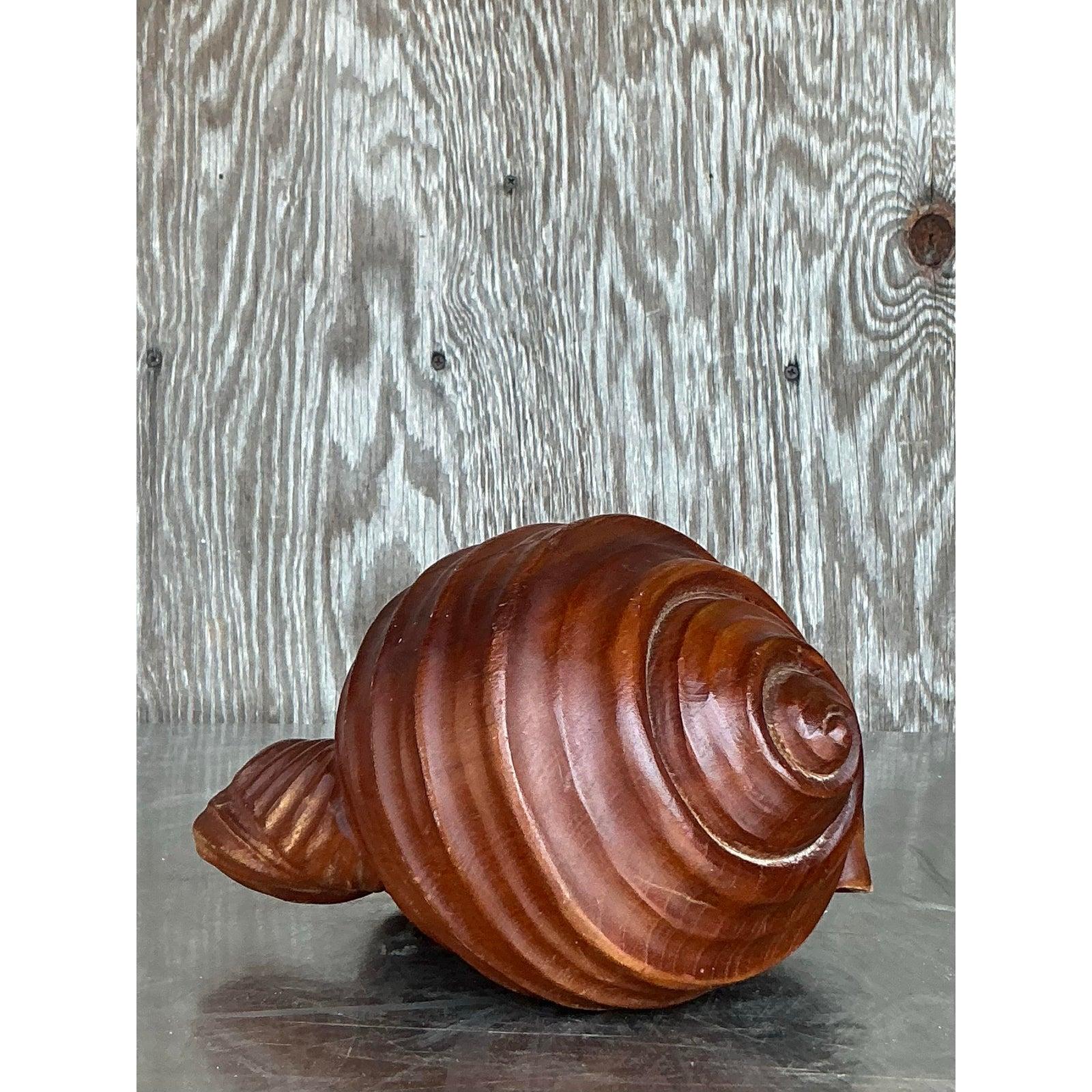 Bois Coquillage côtier vintage en bois sculpté à la main en vente