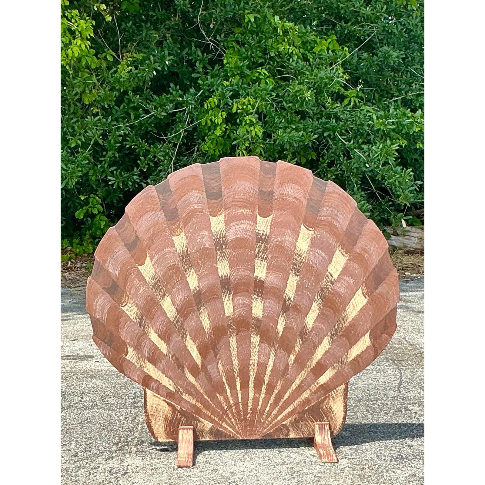 Vintage Coastal Hand Painted Wooden Shell Screen In Good Condition For Sale In west palm beach, FL