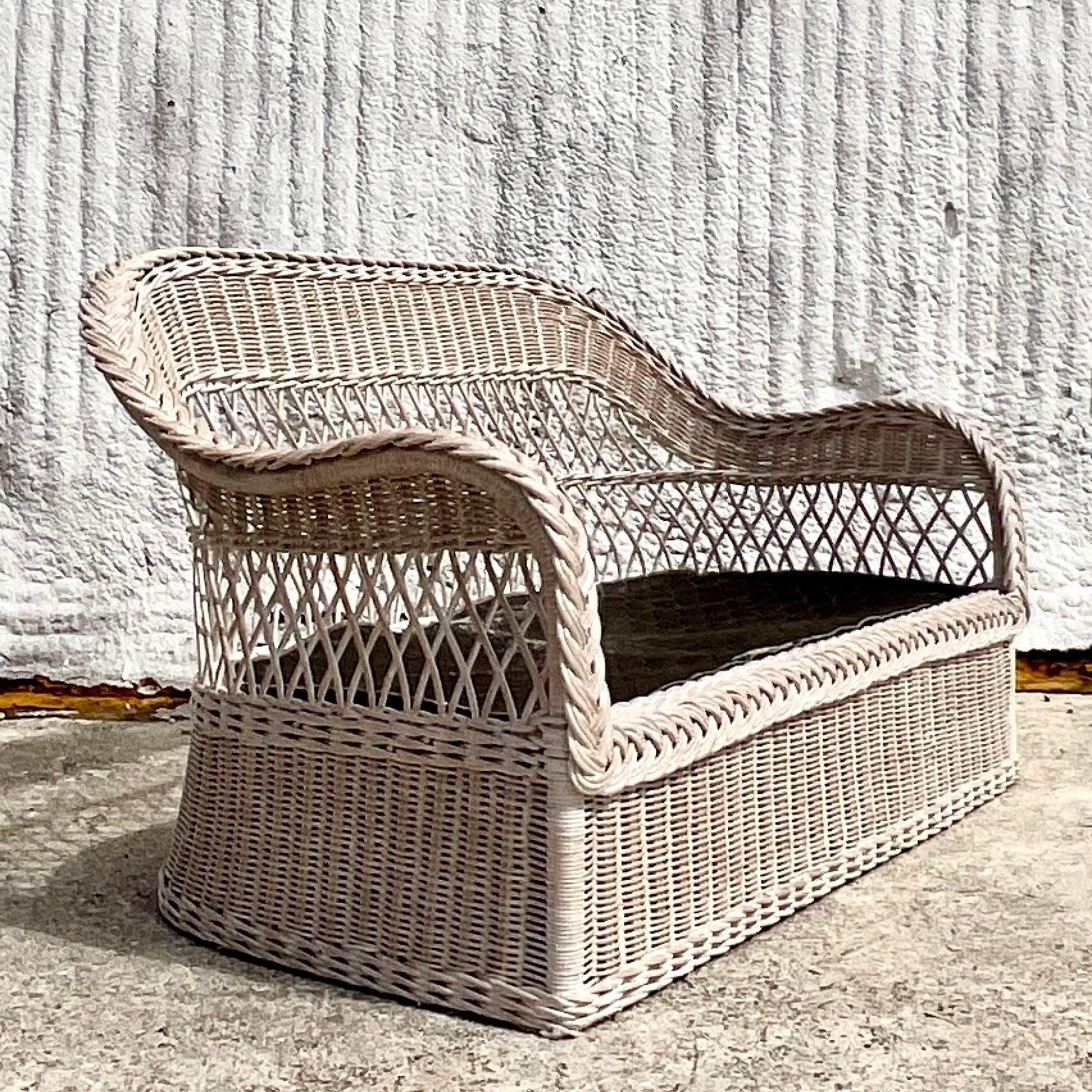 Vintage Coastal Henry Link Braided Rattan Love Seat In Good Condition For Sale In west palm beach, FL