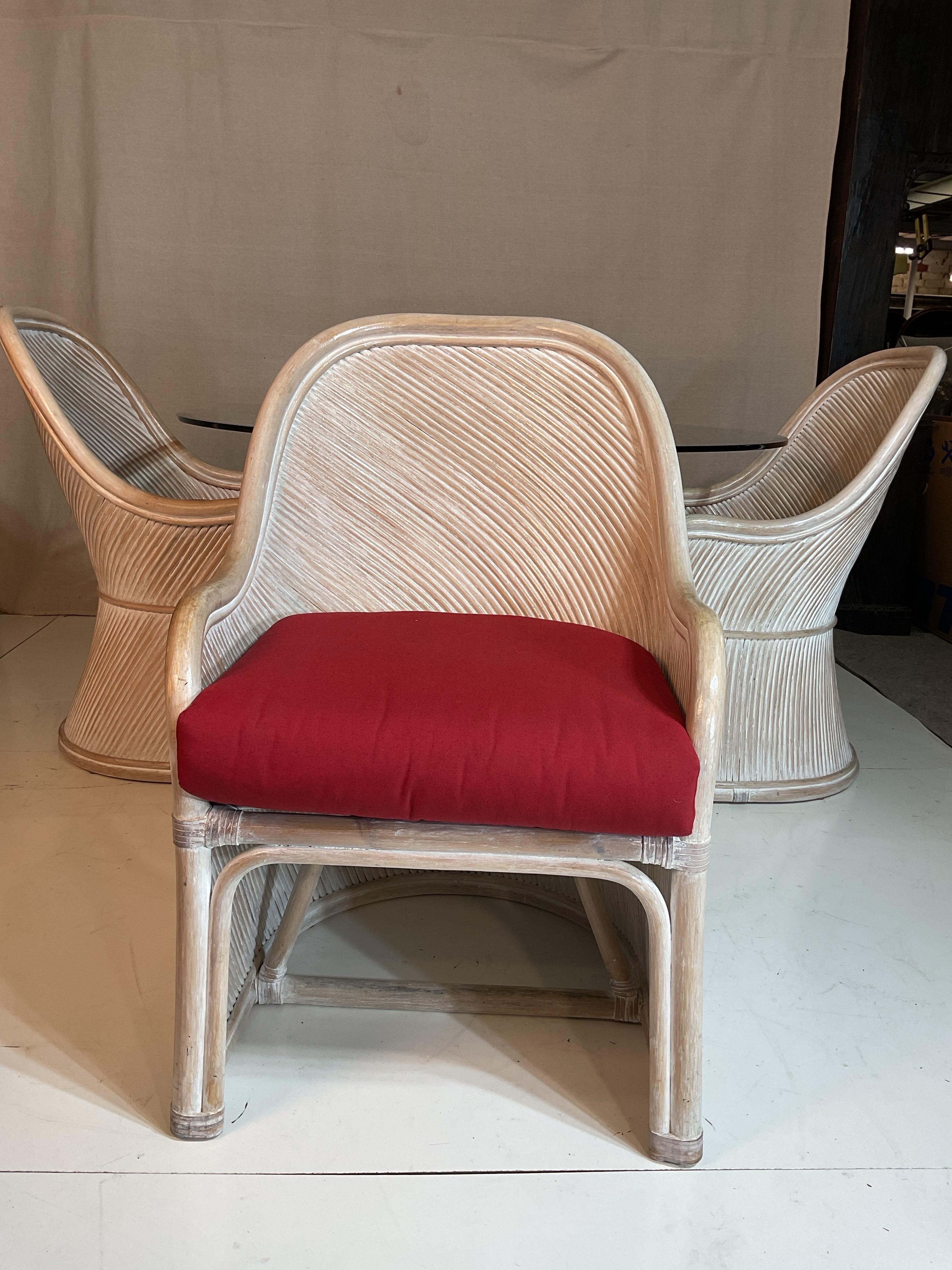 Ensemble de salle à manger vintage Coastal Henry Wick en roseau et osier en vente 2