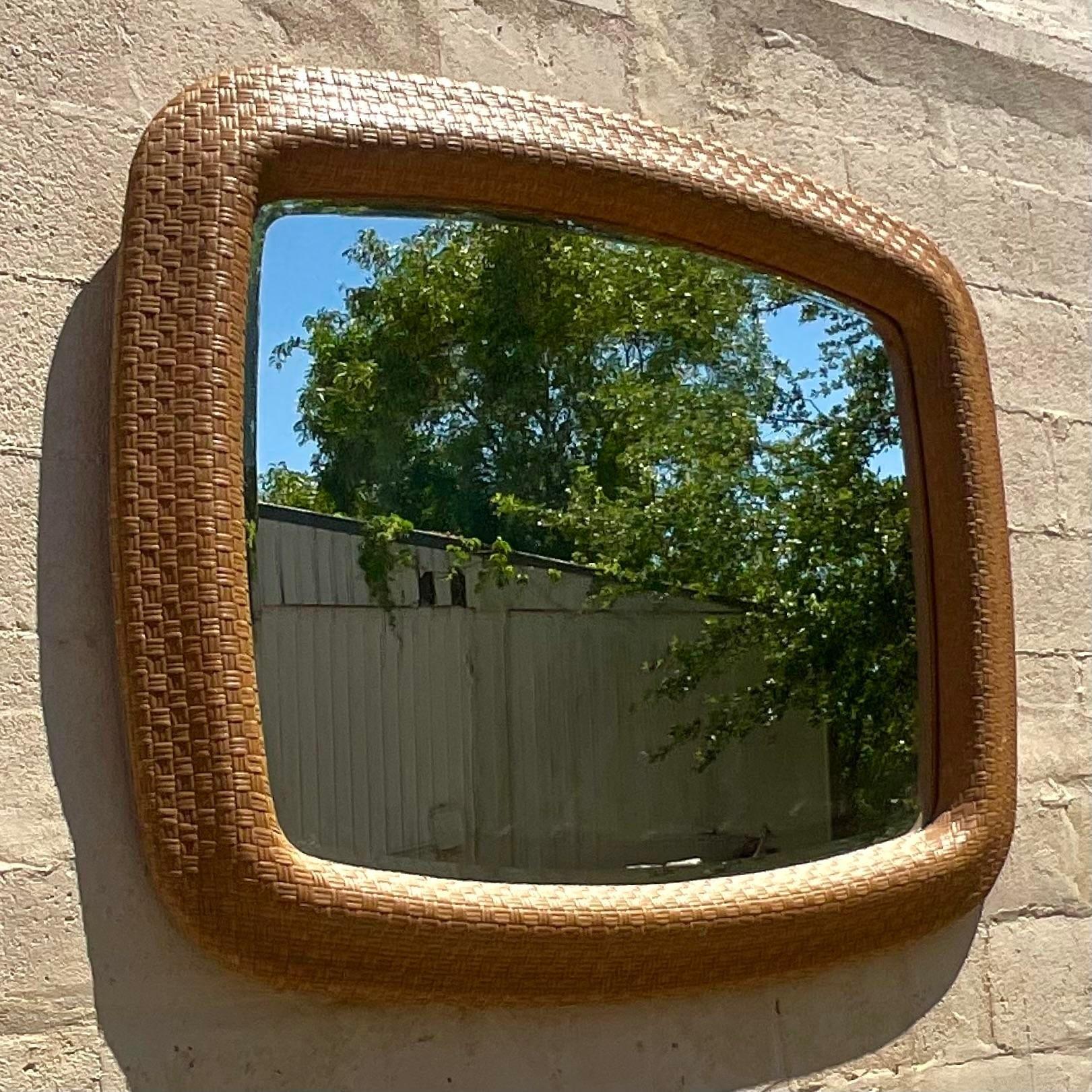 Vintage Coastal Horizontal Woven Rattan Wall Mirror In Good Condition For Sale In west palm beach, FL