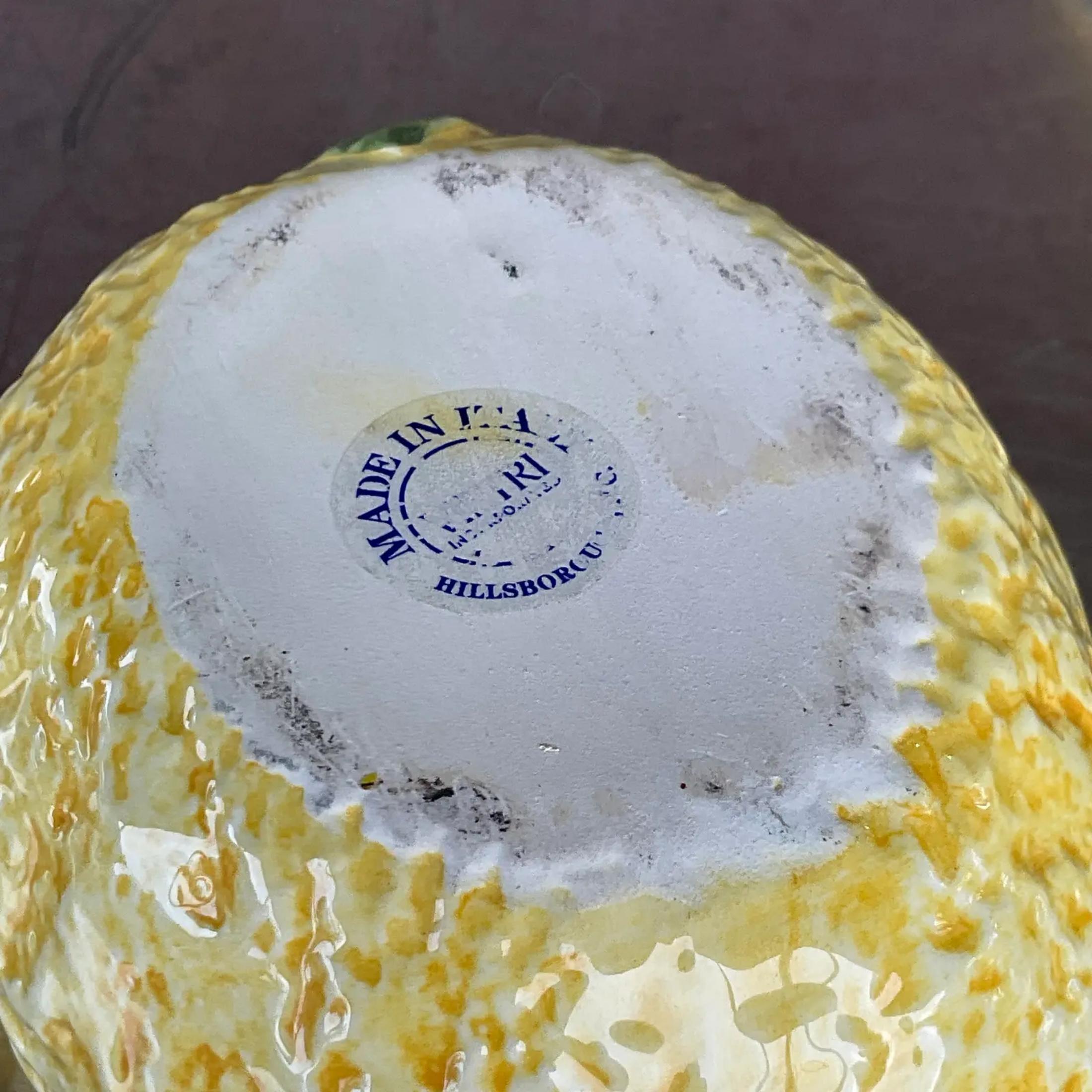 Vintage Coastal Italian Lemon Lidded Bowl In Good Condition For Sale In west palm beach, FL