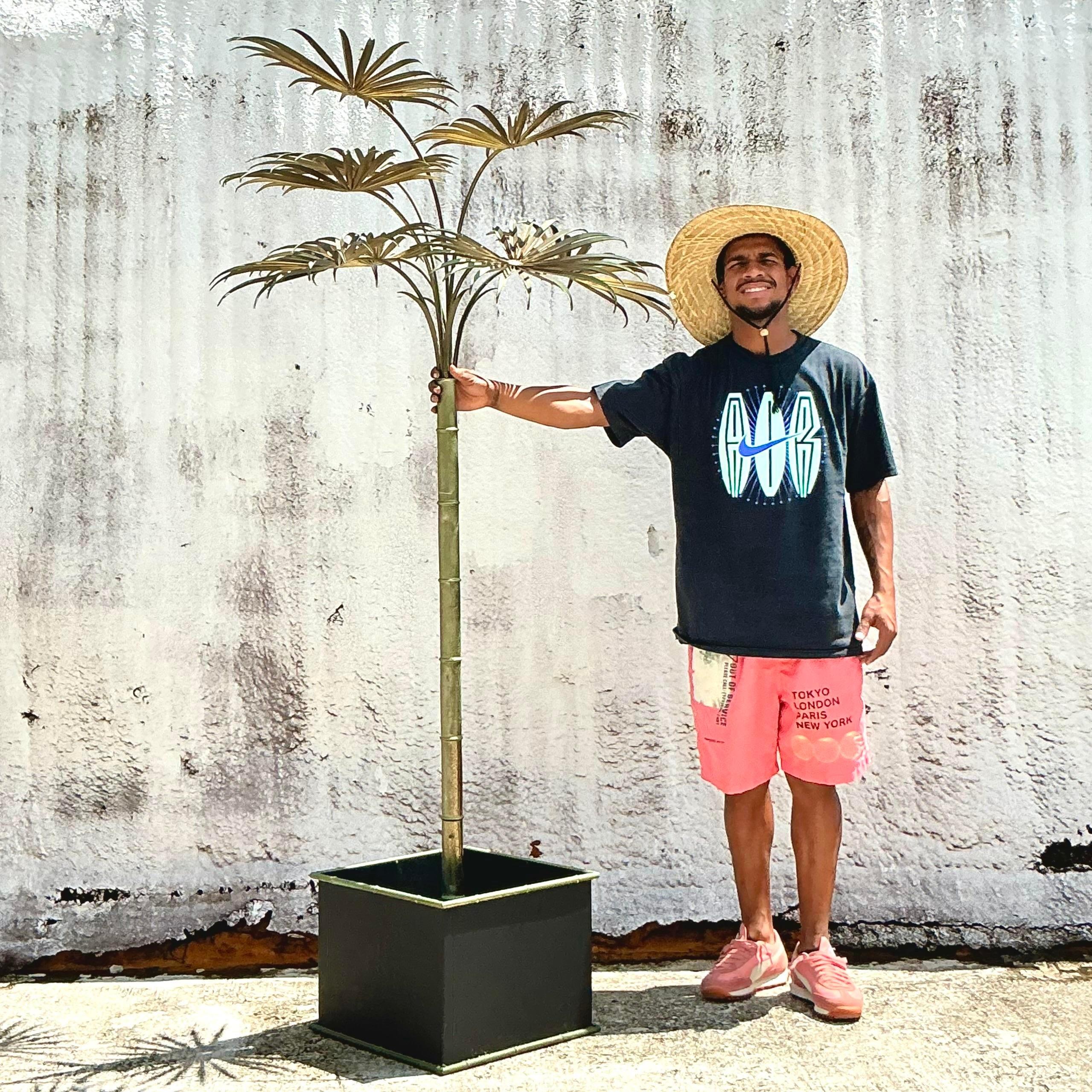 Palmera de metal Tole Vintage Coastal Italian en Bueno estado para la venta en west palm beach, FL