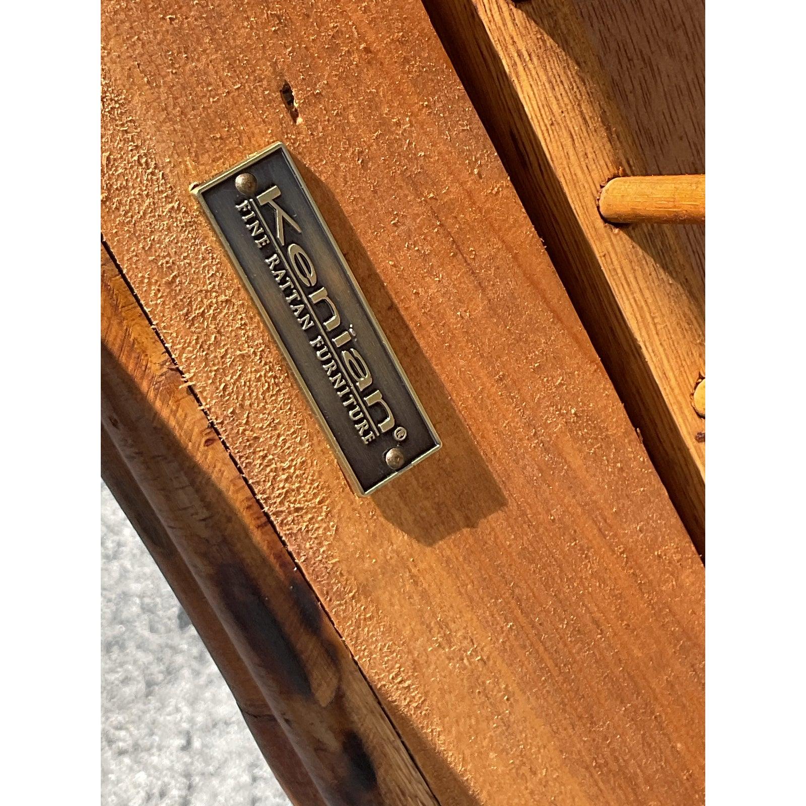 Vintage Coastal Kenian Tortoise Bamboo Side Table en vente 4