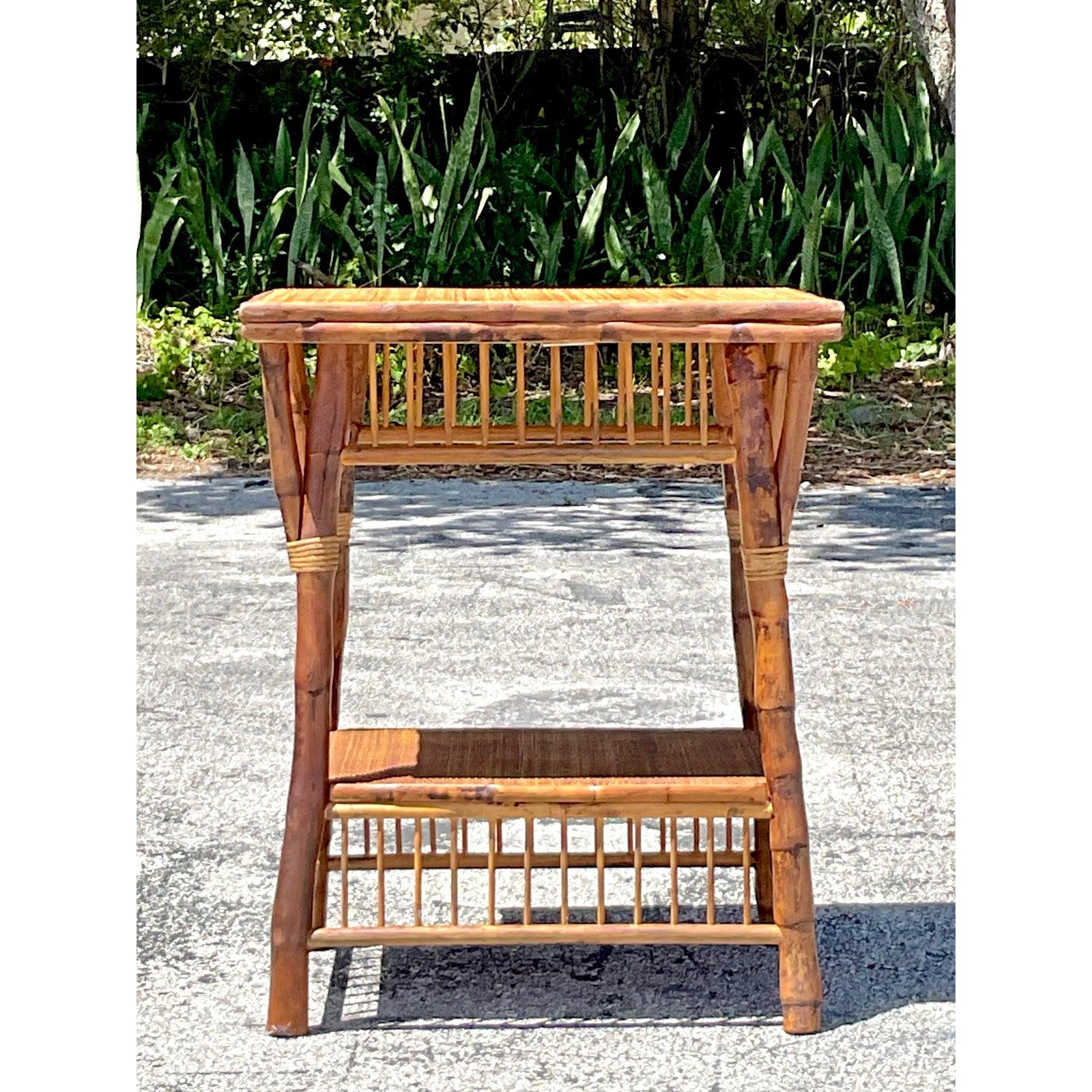 Vintage Coastal Kenian Tortoise Bamboo Side Table en vente 5