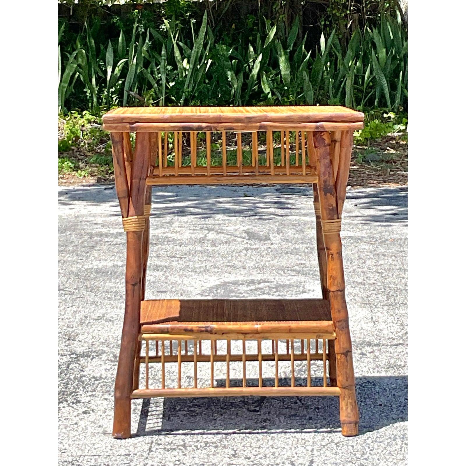 Vintage Coastal Kenian Tortoise Bamboo Side Table en vente 2
