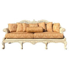Maitland Smith Handgeschnitztes Vintage-Sofa aus Schilfrohr