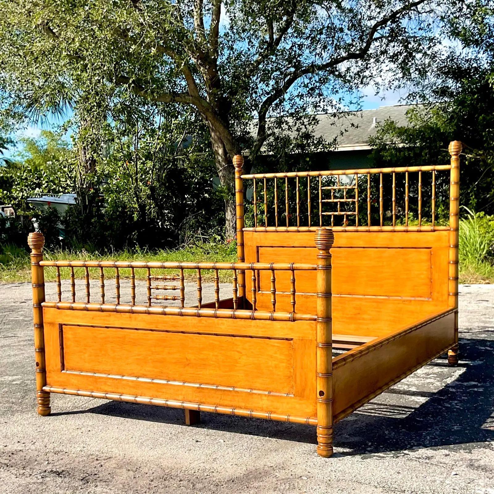 Vintage Coastal Michael S Smith Queen Faux Bamboo Bed for Jasper Furniture In Good Condition In west palm beach, FL