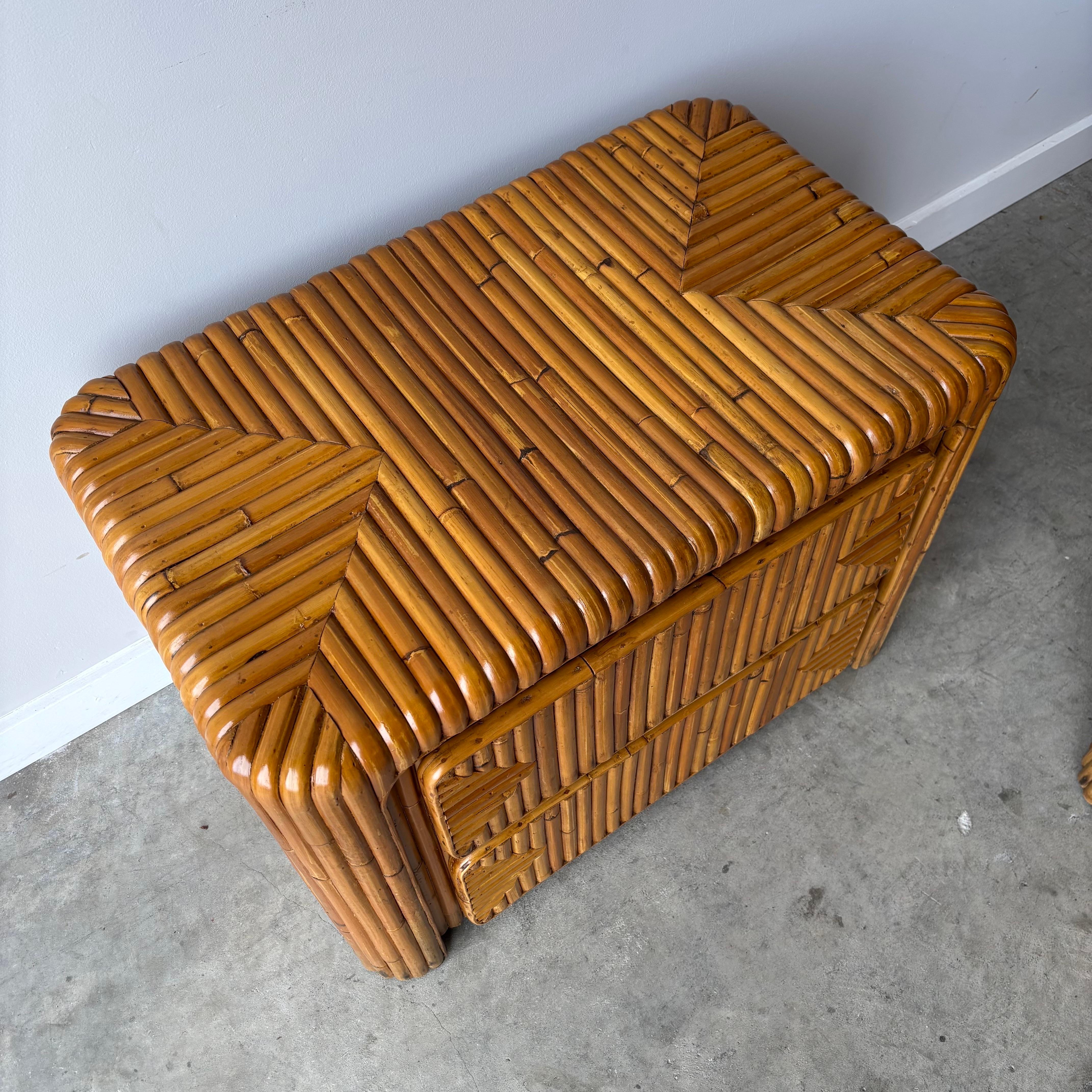 Vintage Coastal Modern Bamboo Nightstands, a Pair In Good Condition In Raleigh, NC