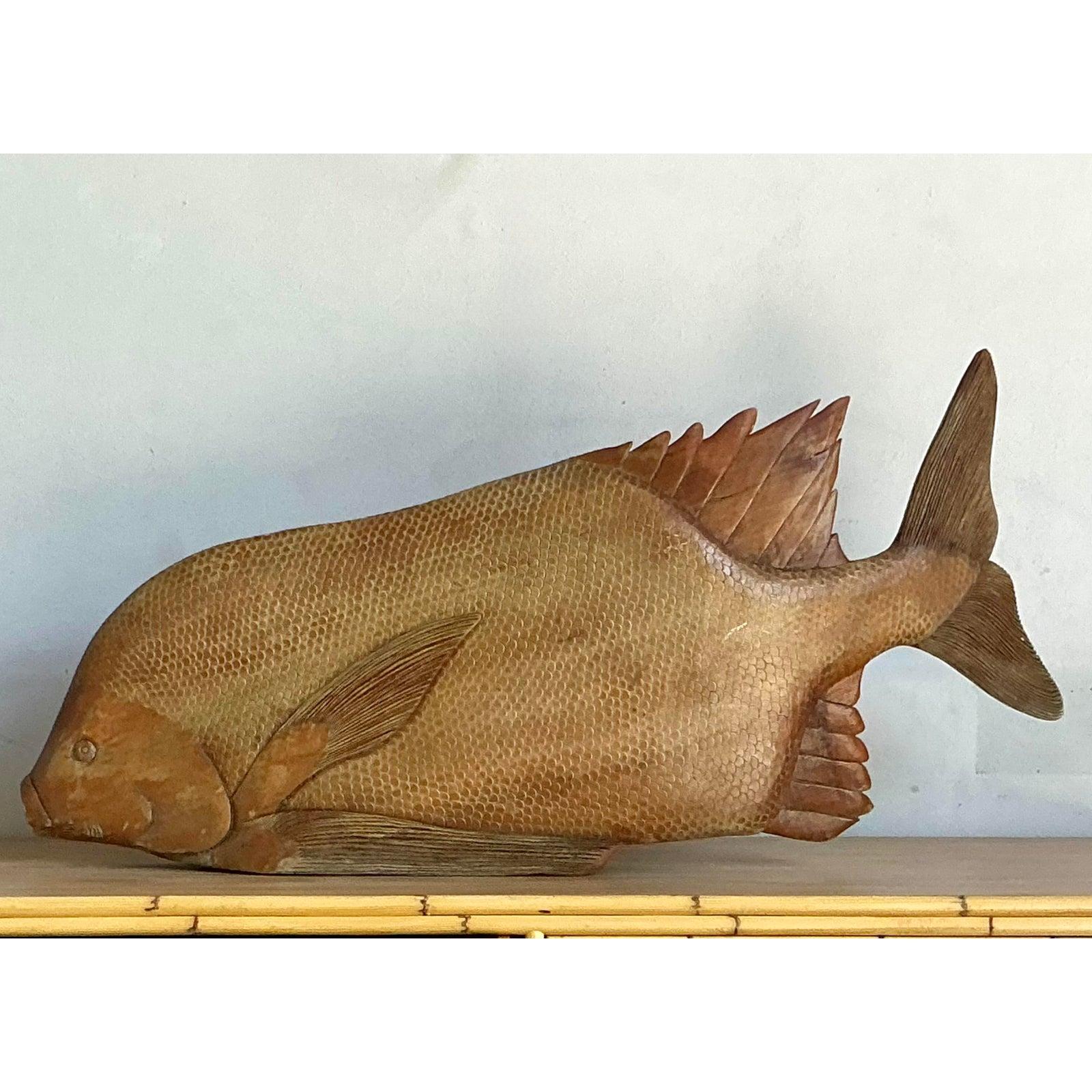 Pesce monumentale costiero d'epoca in legno intagliato In condizioni buone in vendita a West Palm Beach, FL
