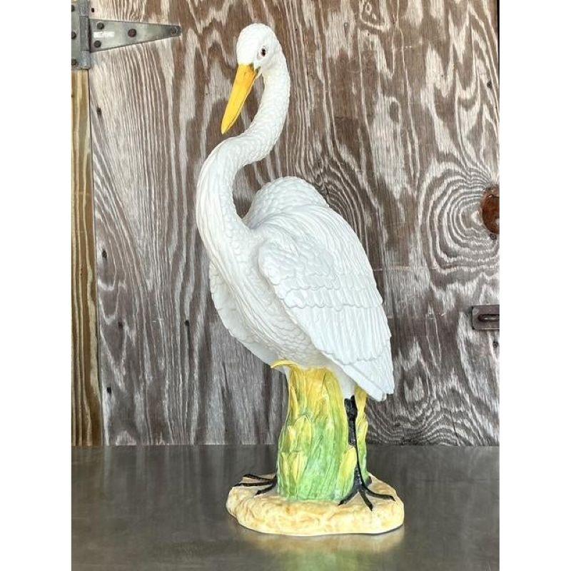 Italiano Scultura monumentale vintage in ceramica smaltata di airone bianco, Coastal Monumental Glazed Ceramic Sculpture in vendita
